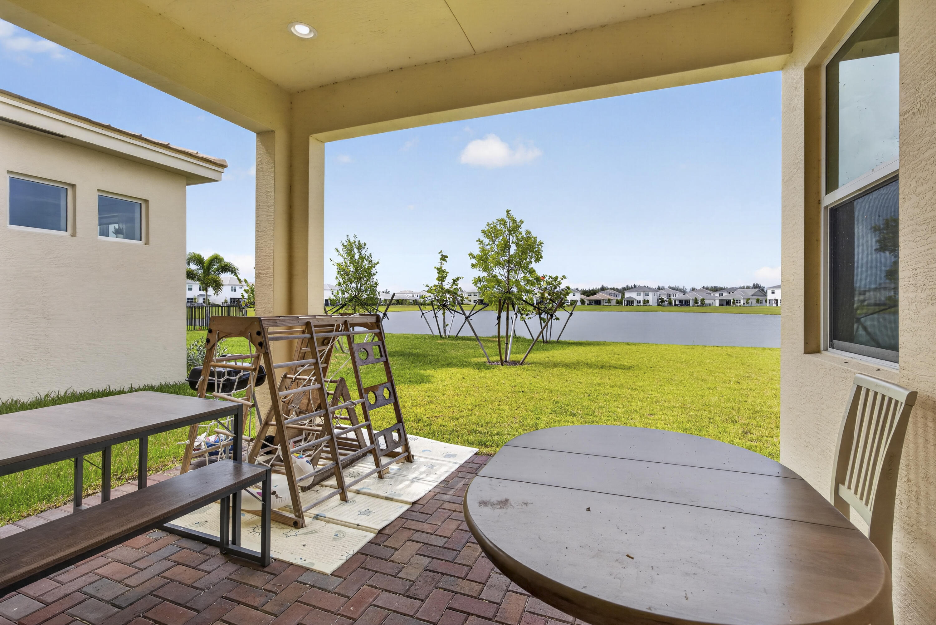 13802 Prickly Cone Cove Property Photo 24