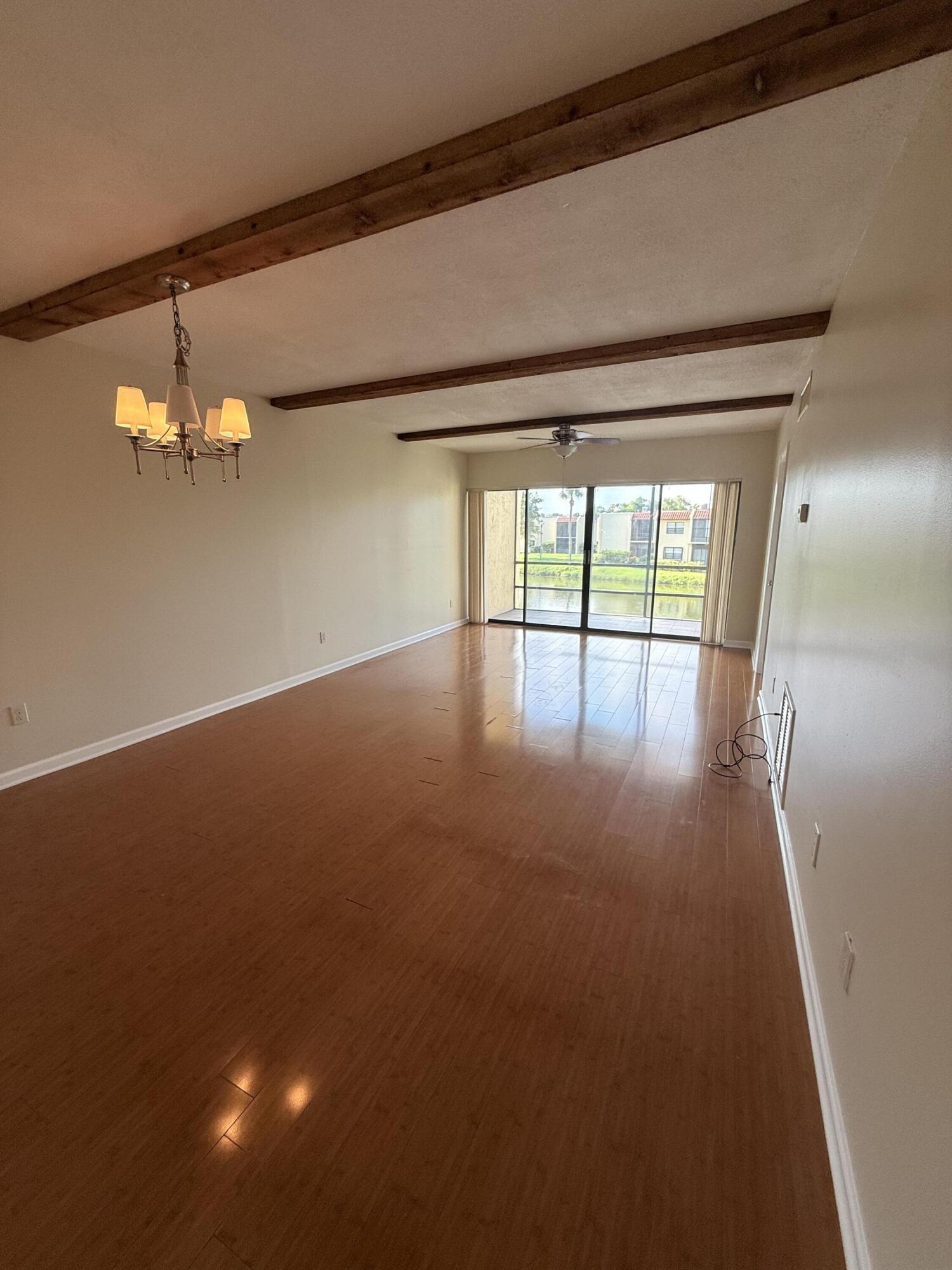 2050 Oleander Boulevard 6-202 Property Photo 4