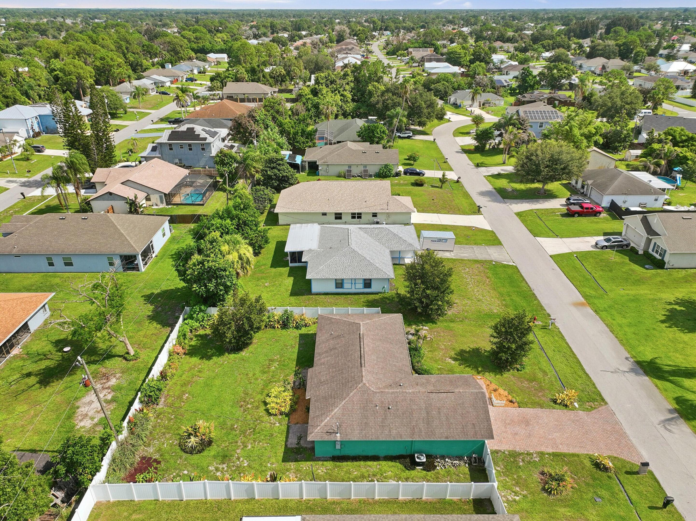 3022 Sw Segovia Street Property Photo 10