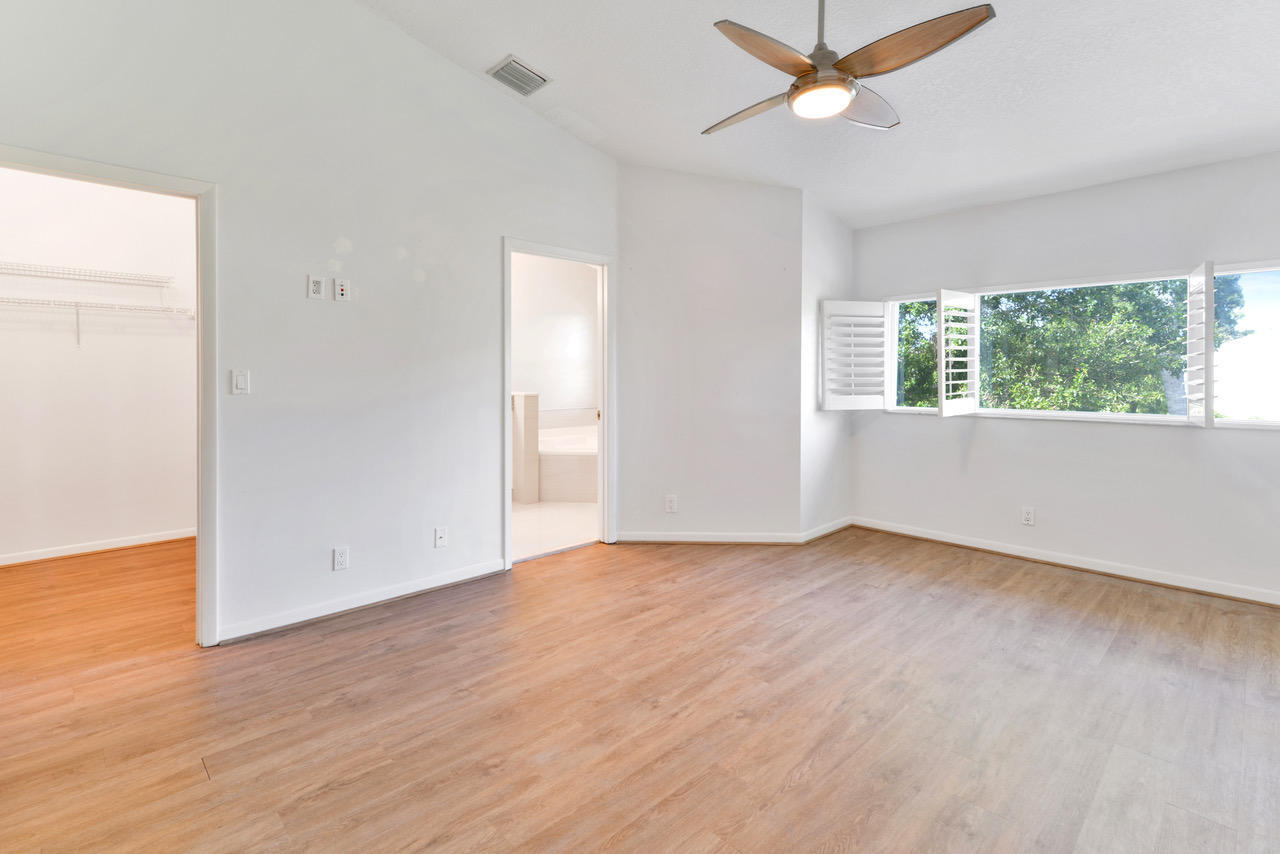 6191 Old Court Road 806 Property Photo 22