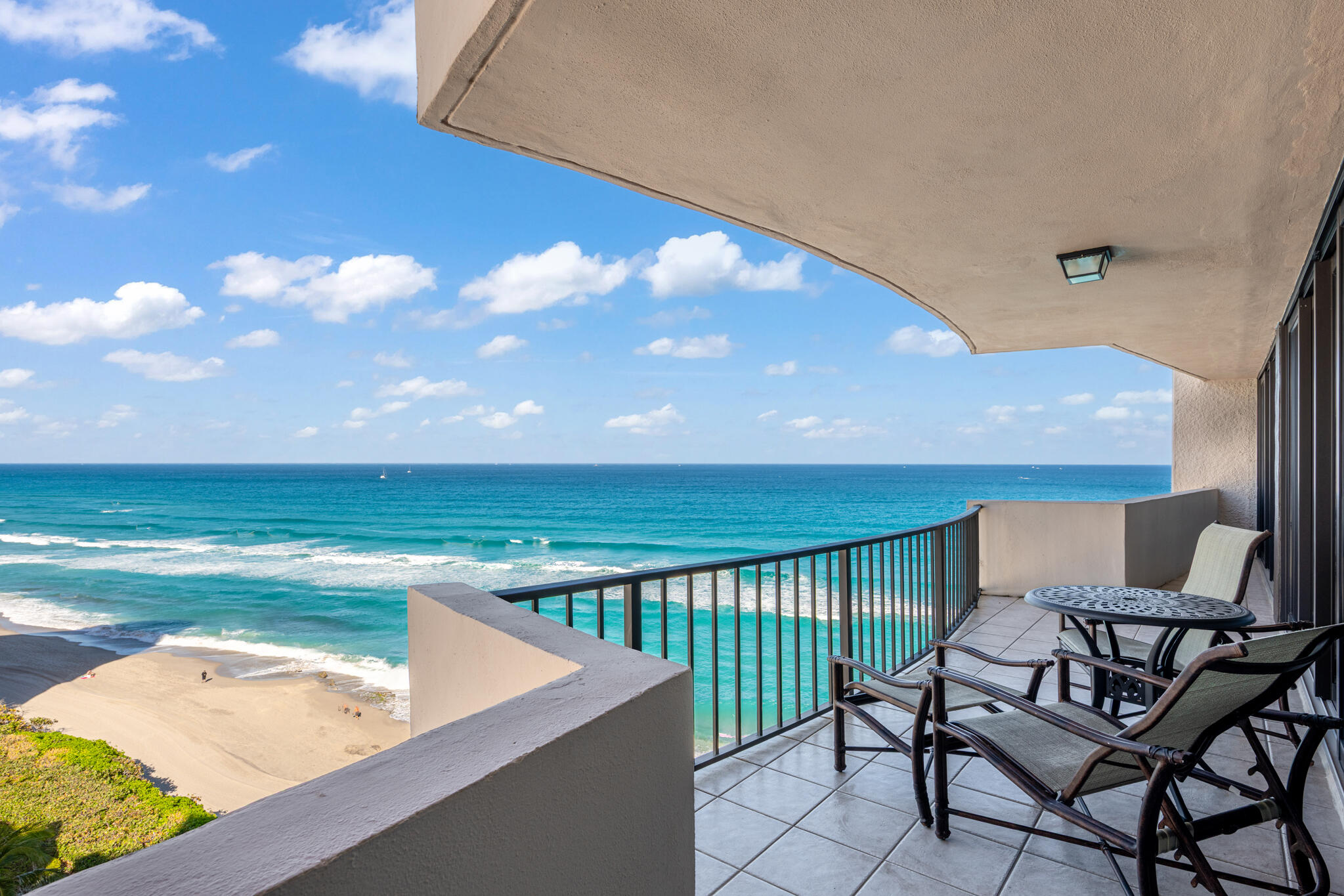 4200 N Ocean Drive 1-1101 Property Photo 4