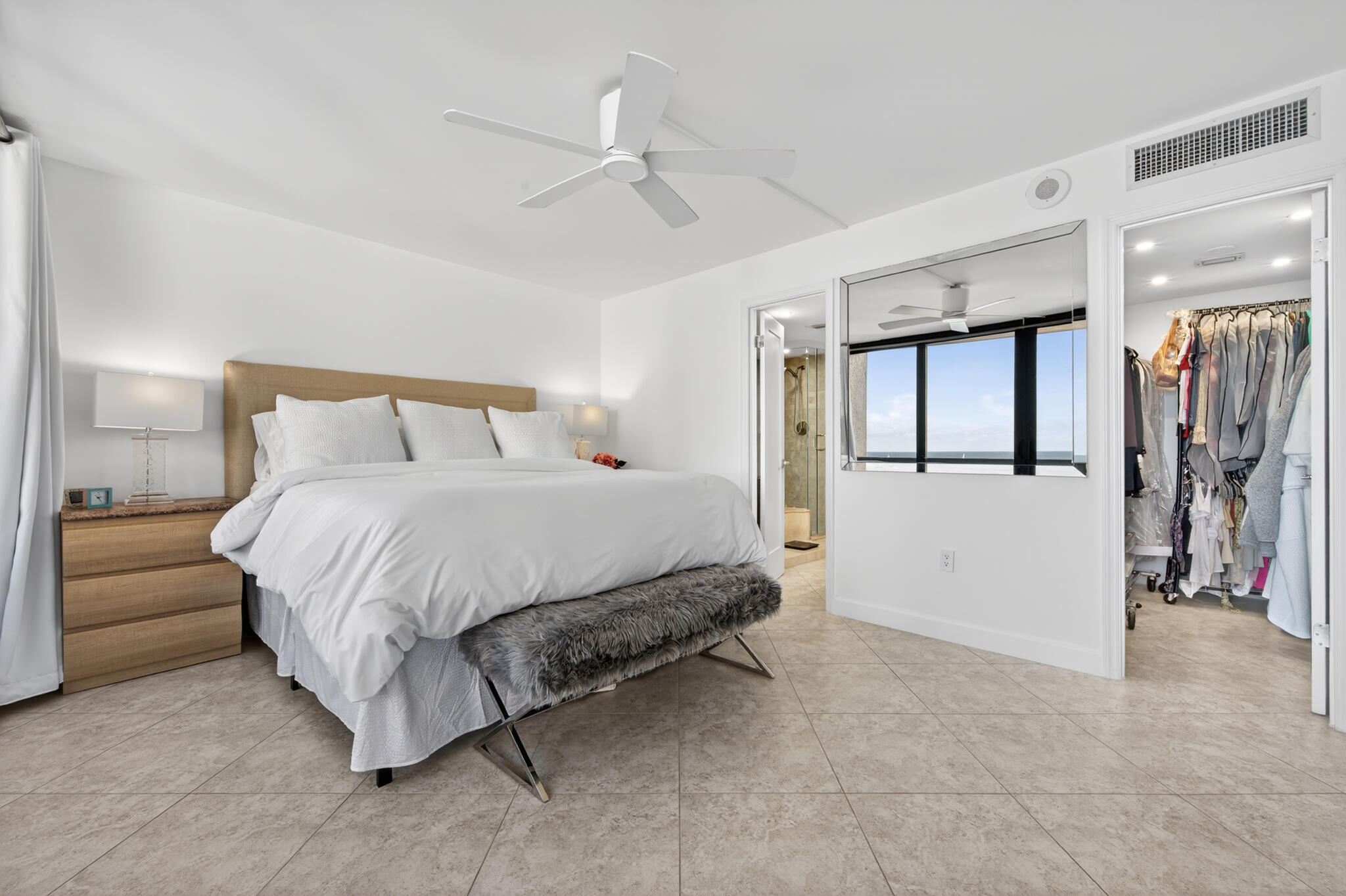 4200 N Ocean Drive 1-1101 Property Photo 22