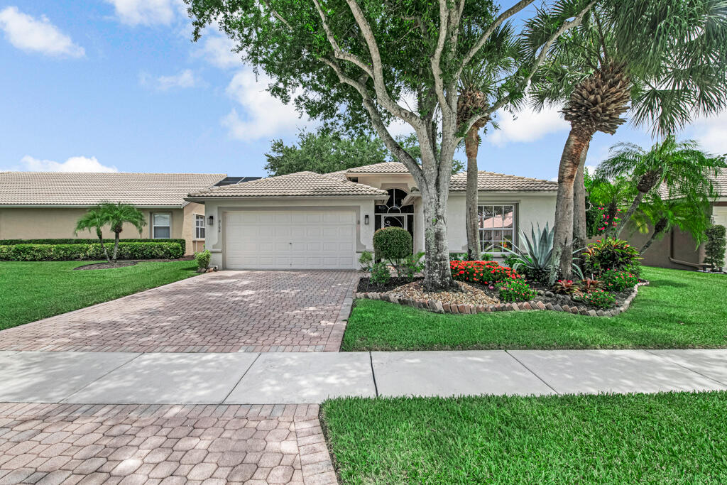 8184 Florenza Drive Property Photo 1