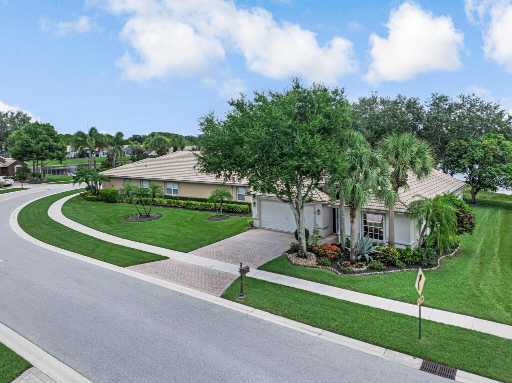 8184 Florenza Drive Property Photo 48
