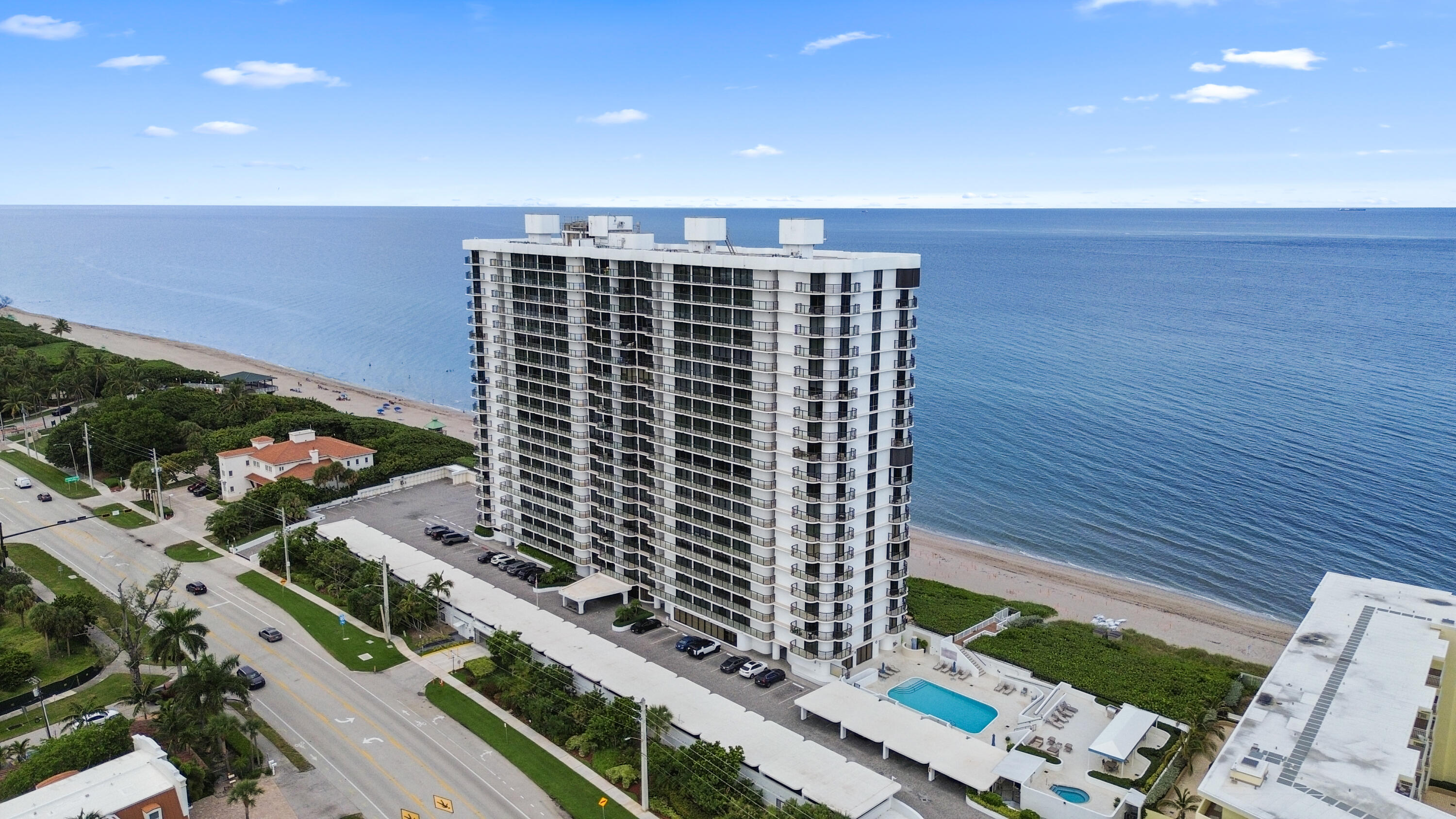 250 S Ocean Boulevard 15d Property Photo 30