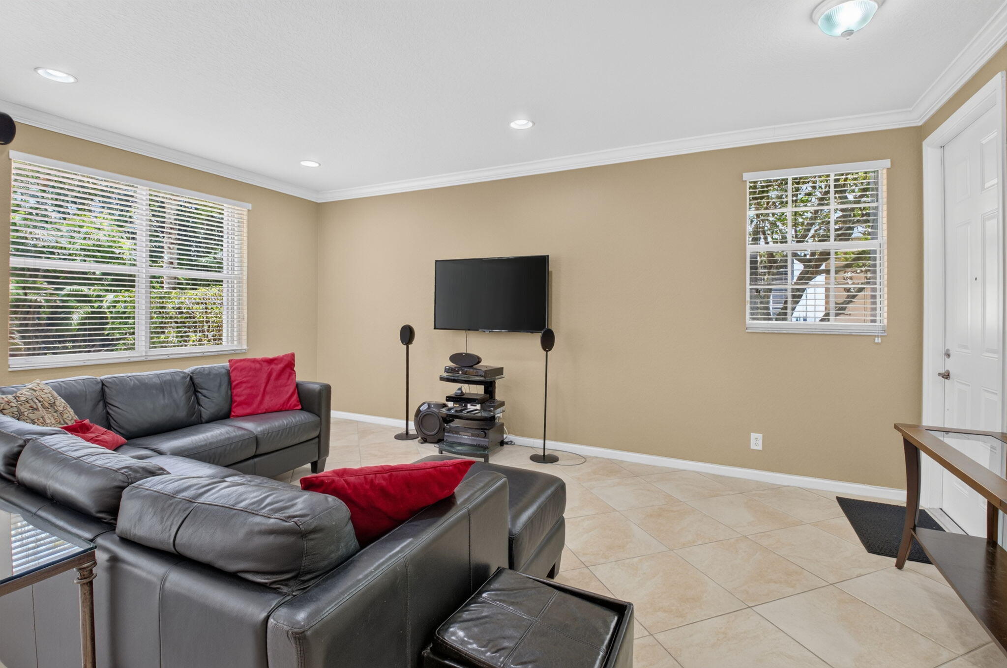 16129 Poppyseed Circle 1608 Property Photo 3
