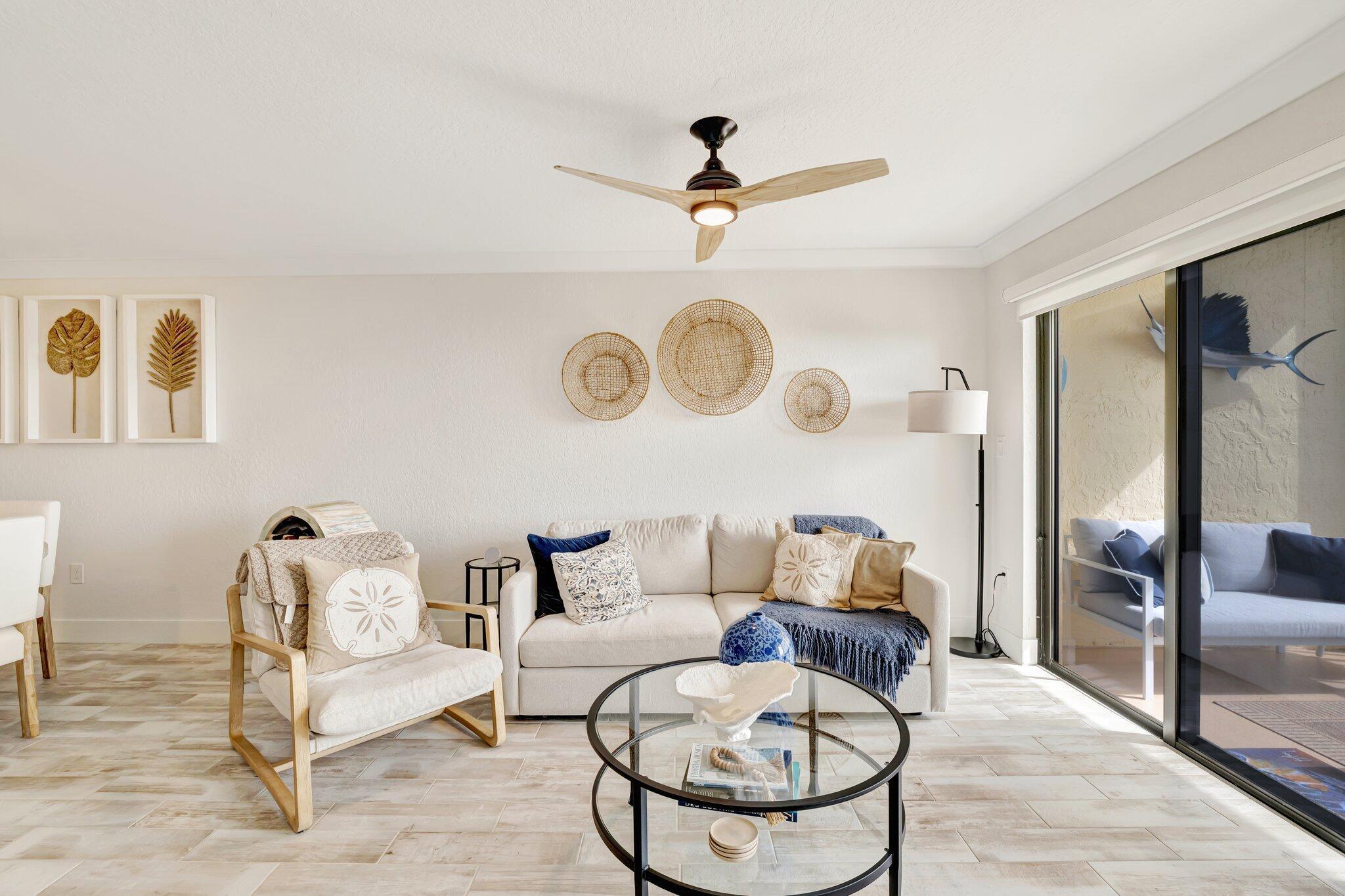 7420 S Ocean Drive 215 Property Photo 11