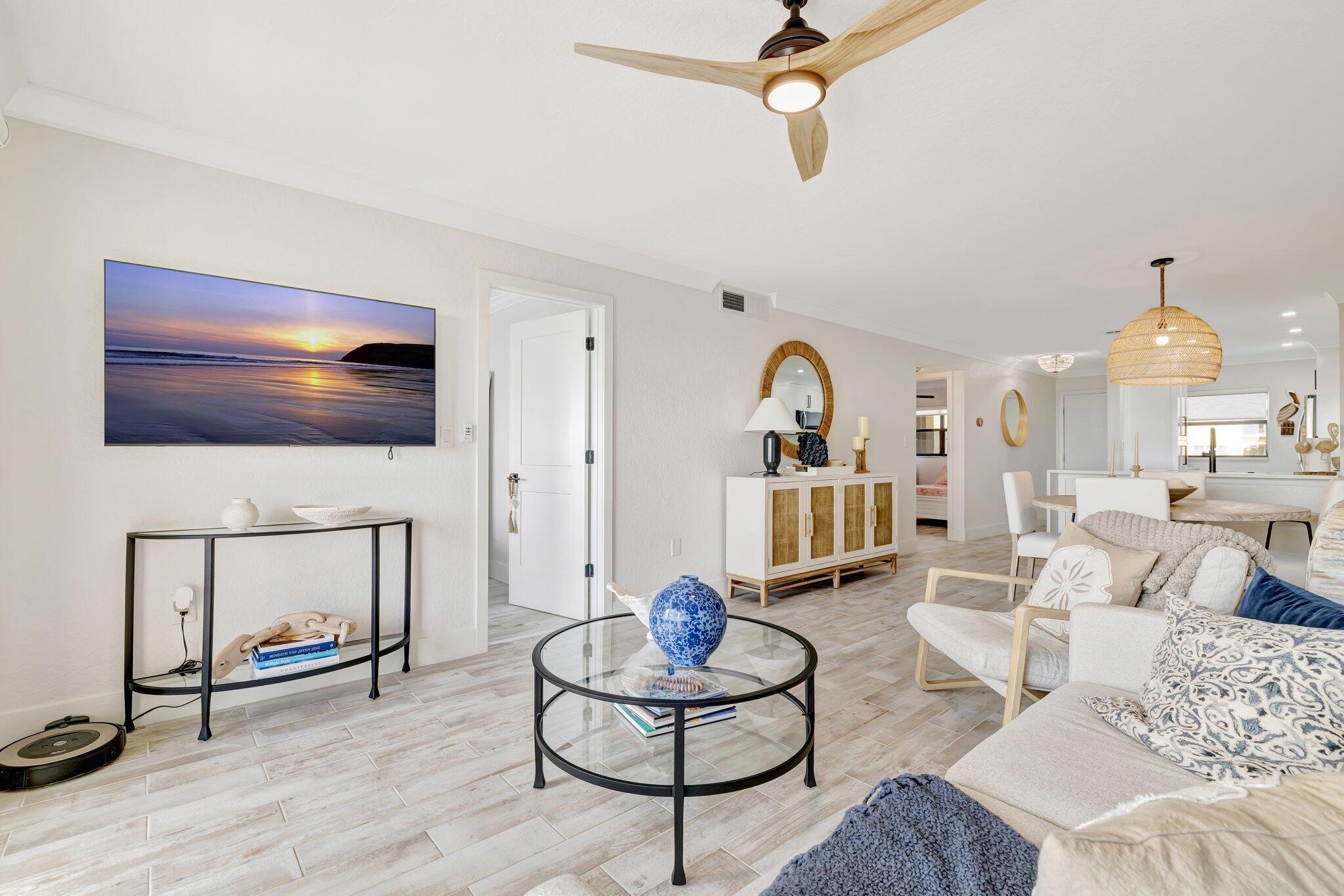 7420 S Ocean Drive 215 Property Photo 12
