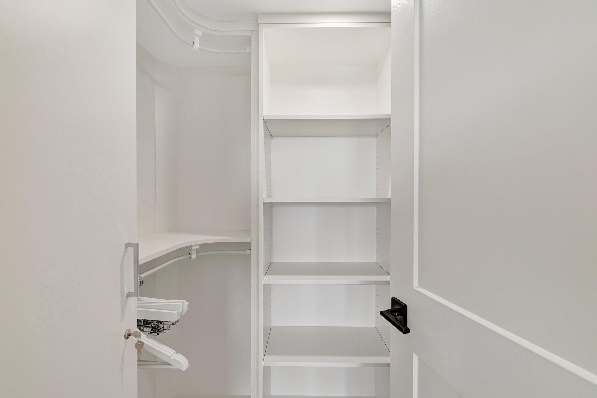 7420 S Ocean Drive 215 Property Photo 18