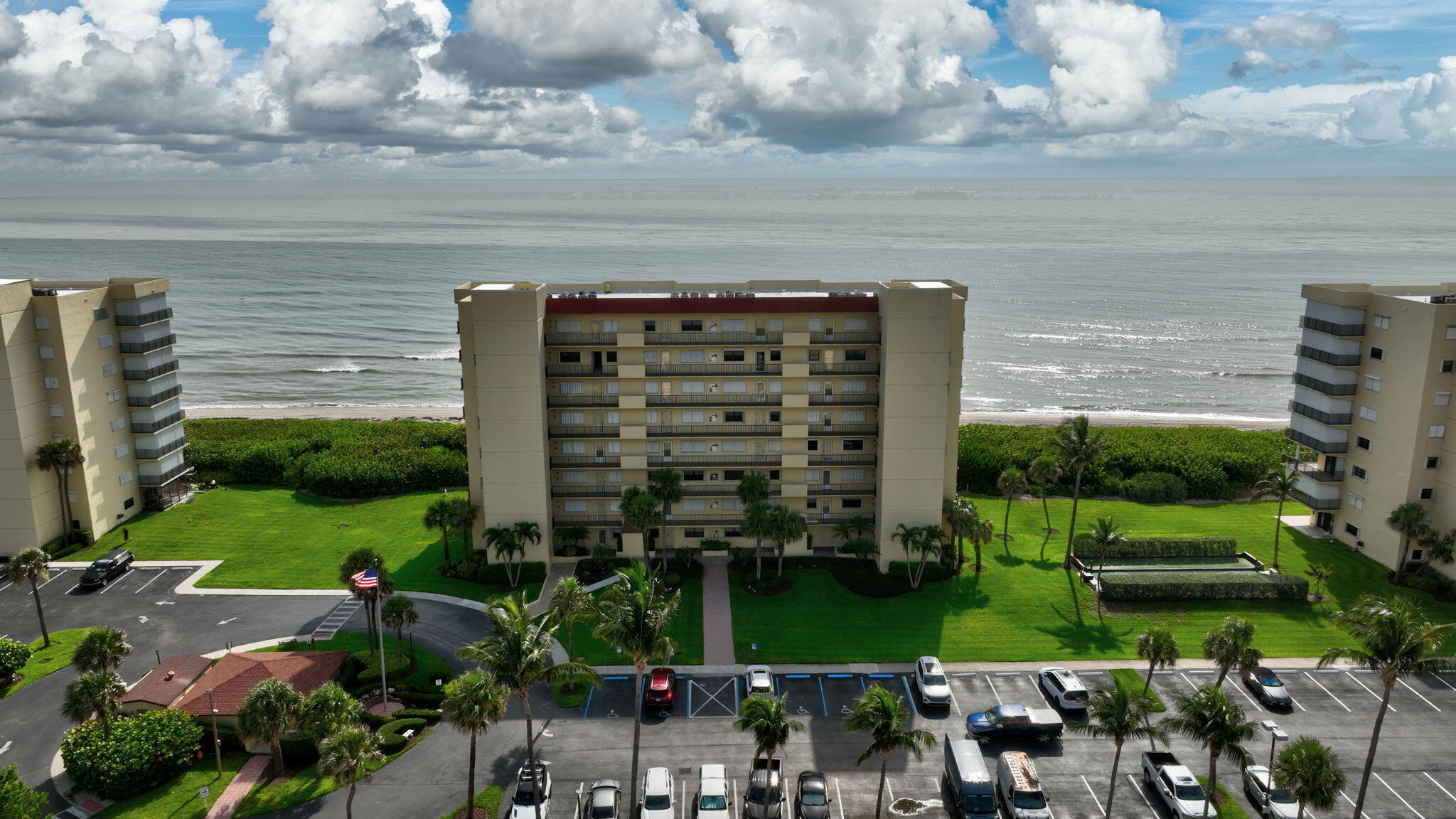 7420 S Ocean Drive 215 Property Photo 30