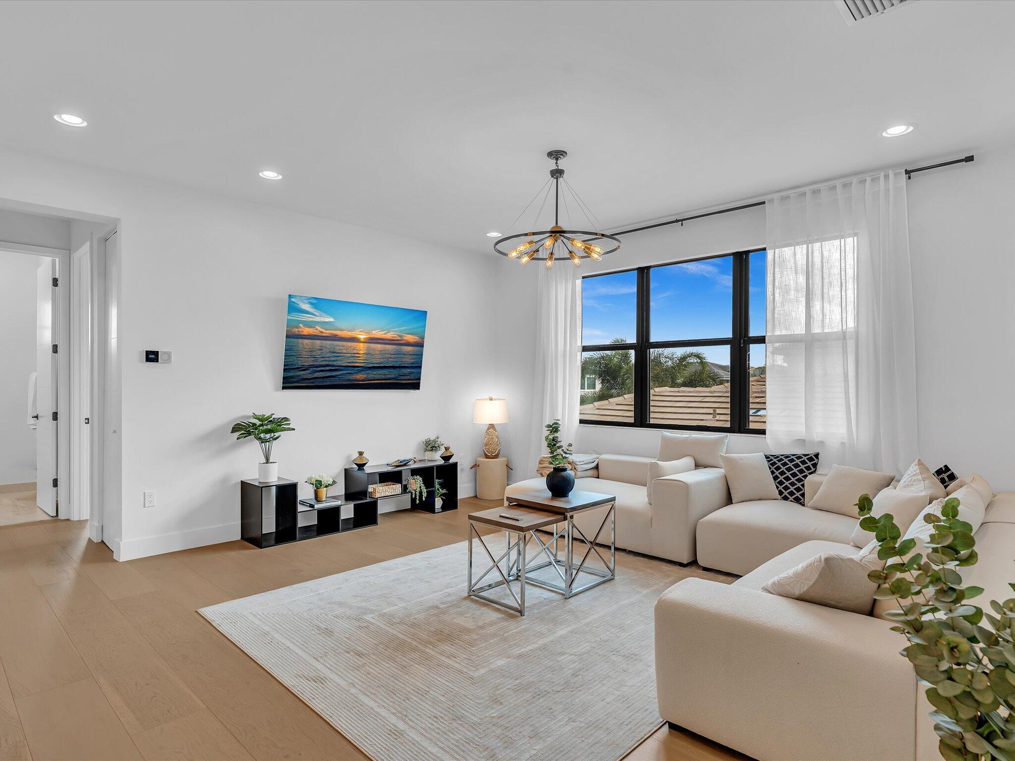 17065 Rainbow Fls Trail Property Photo 77