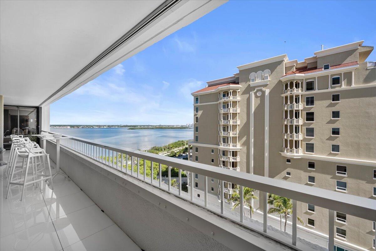 5280 N Ocean Drive 10c Property Photo 3