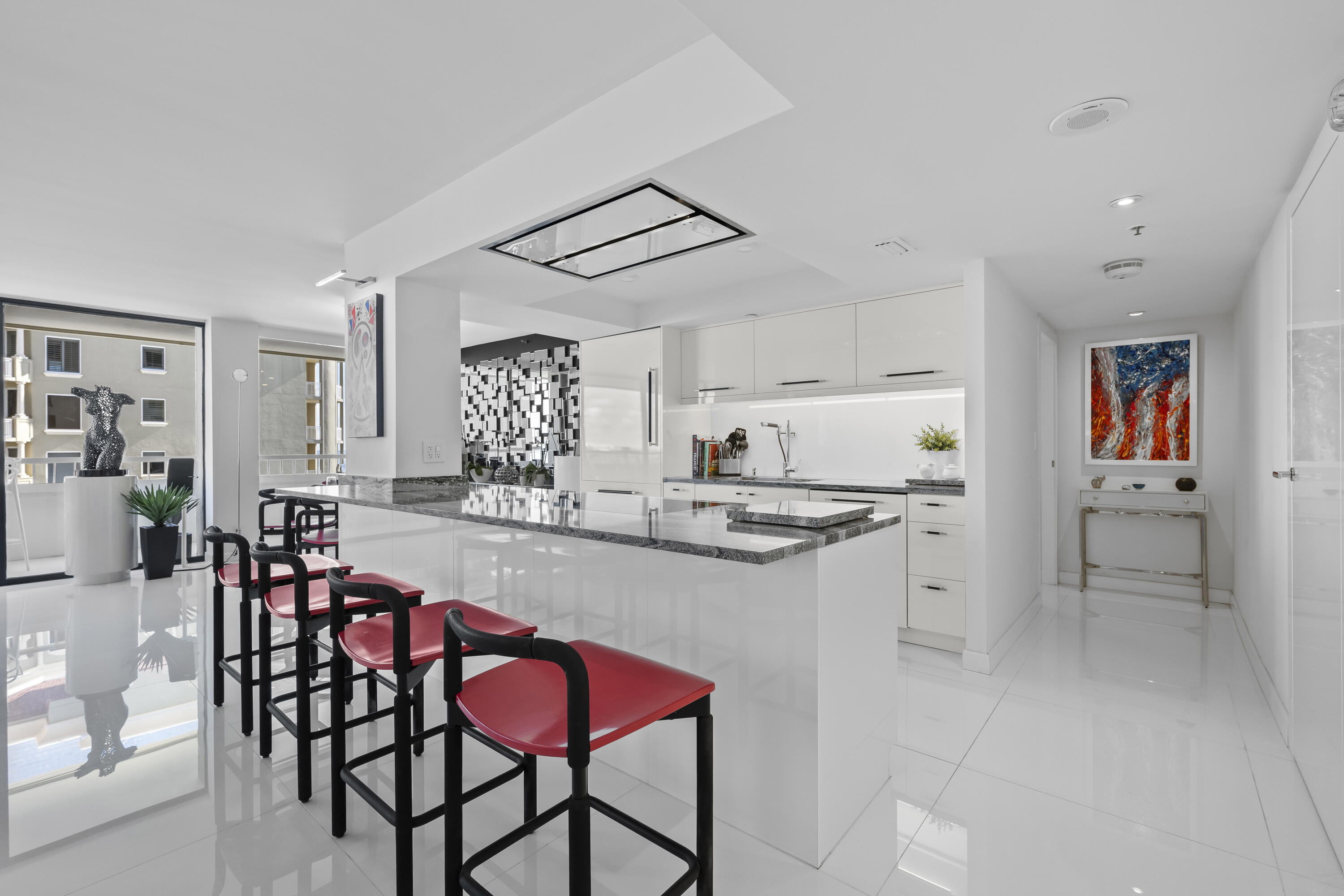 5280 N Ocean Drive 10c Property Photo 6