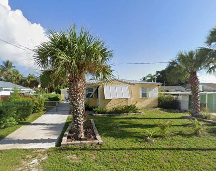 1706 St Lucie Court Property Photo 2