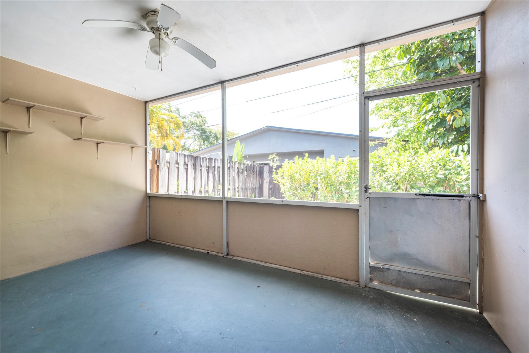 930 Mandarin Isle Property Photo 21