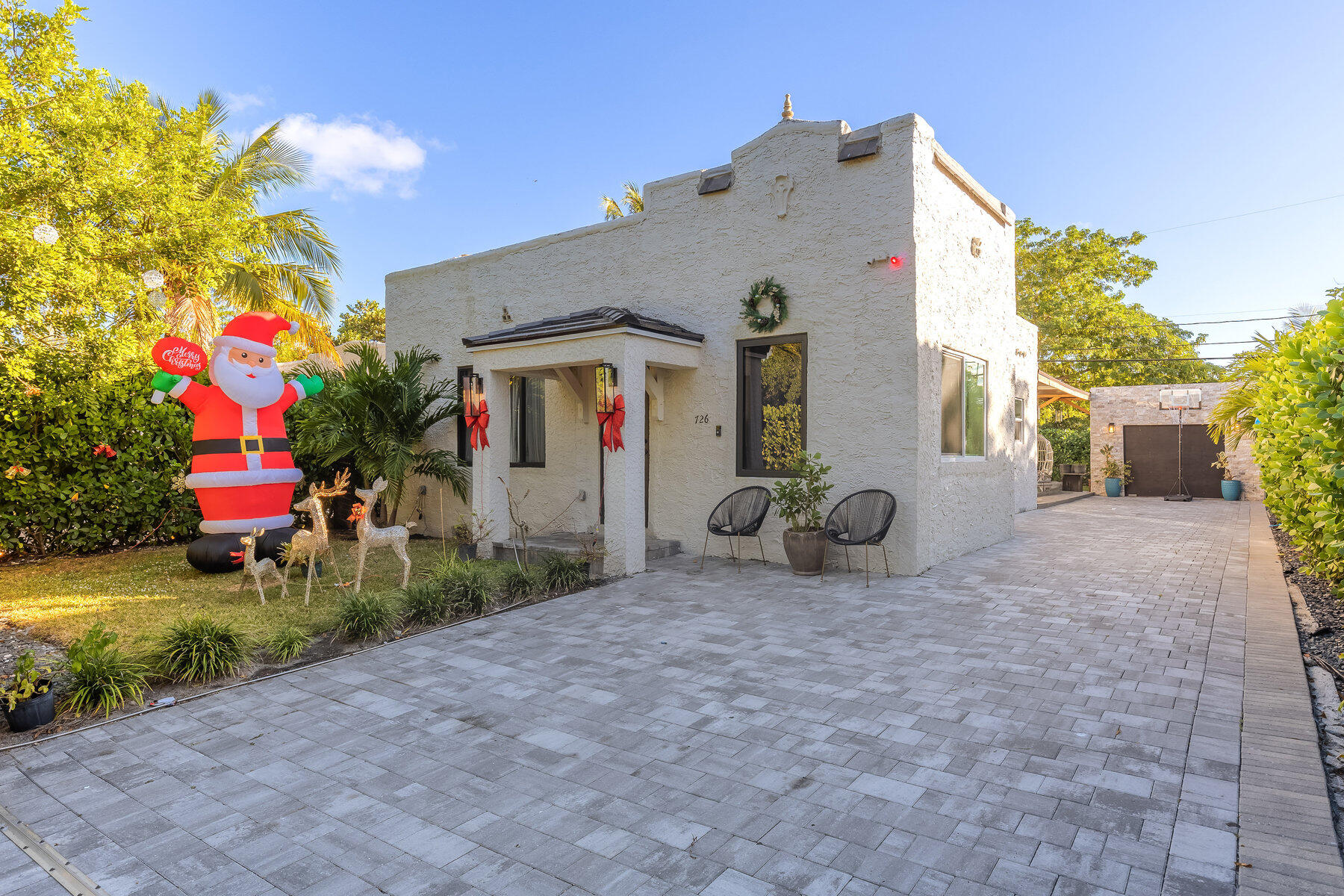 726 Lytle Street Property Photo 1