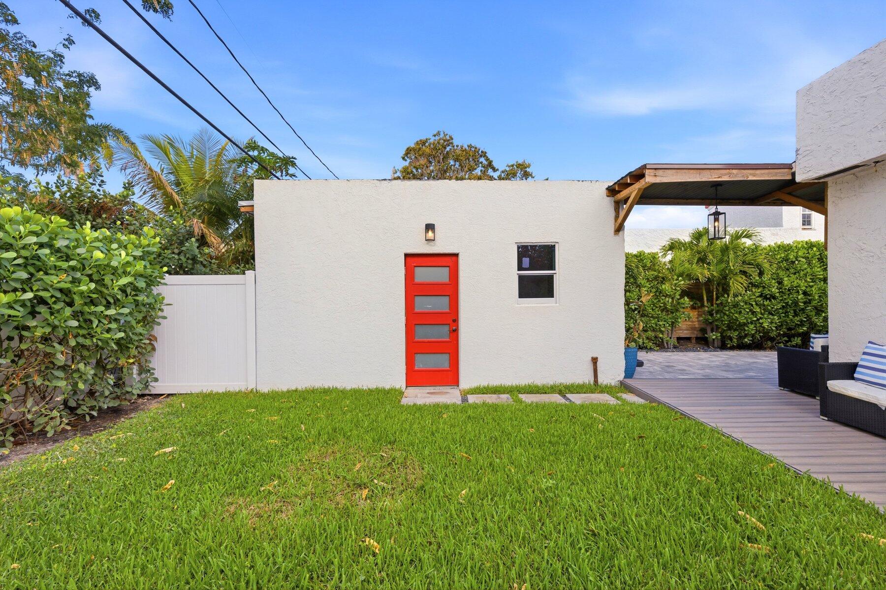 726 Lytle Street Property Photo 33