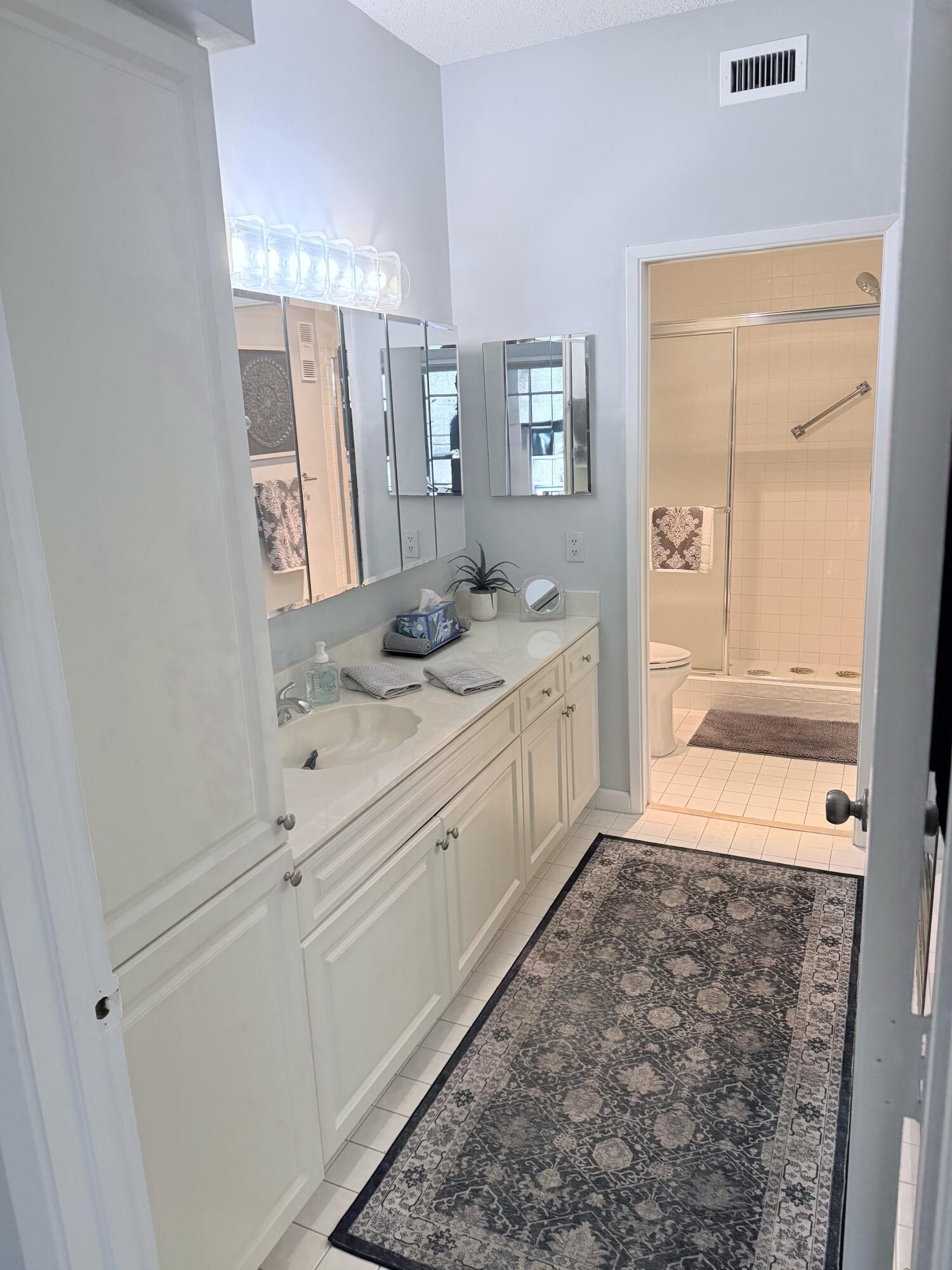 6241 Pointe Regal Circle 404 Property Photo 11
