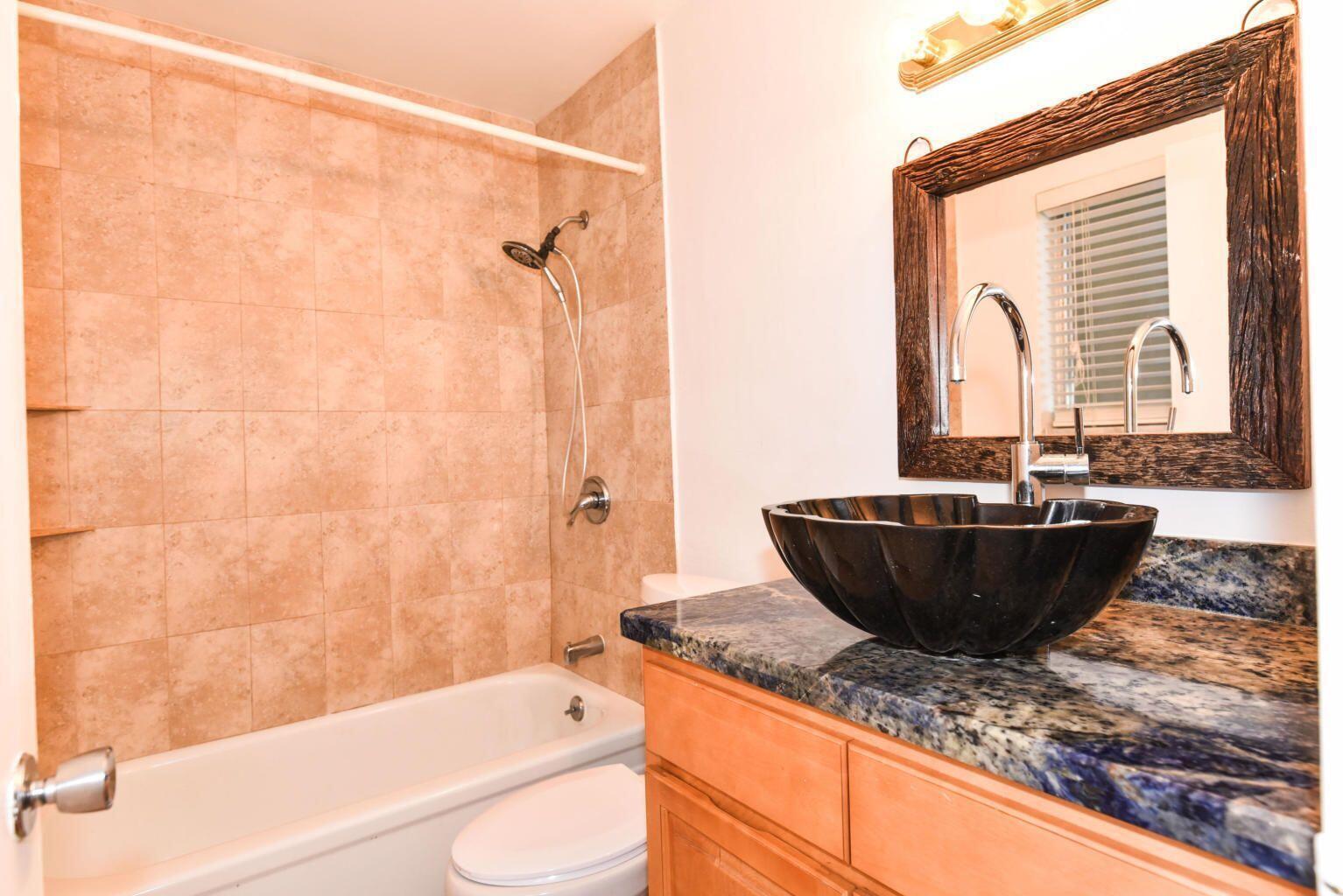 6054 Forest Hill Boulevard 103 Property Photo 3