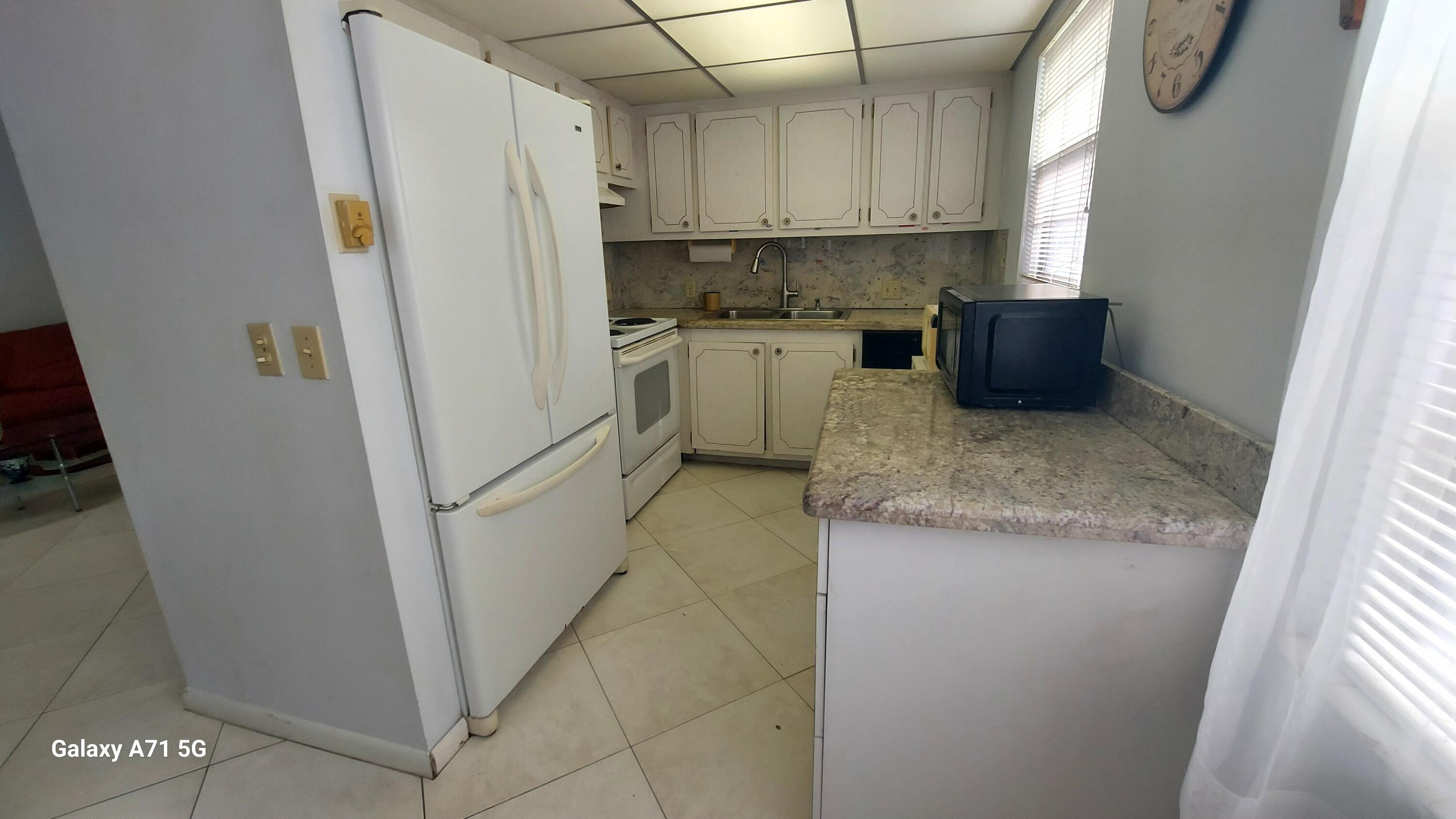 5 Suffolk A Property Photo 6