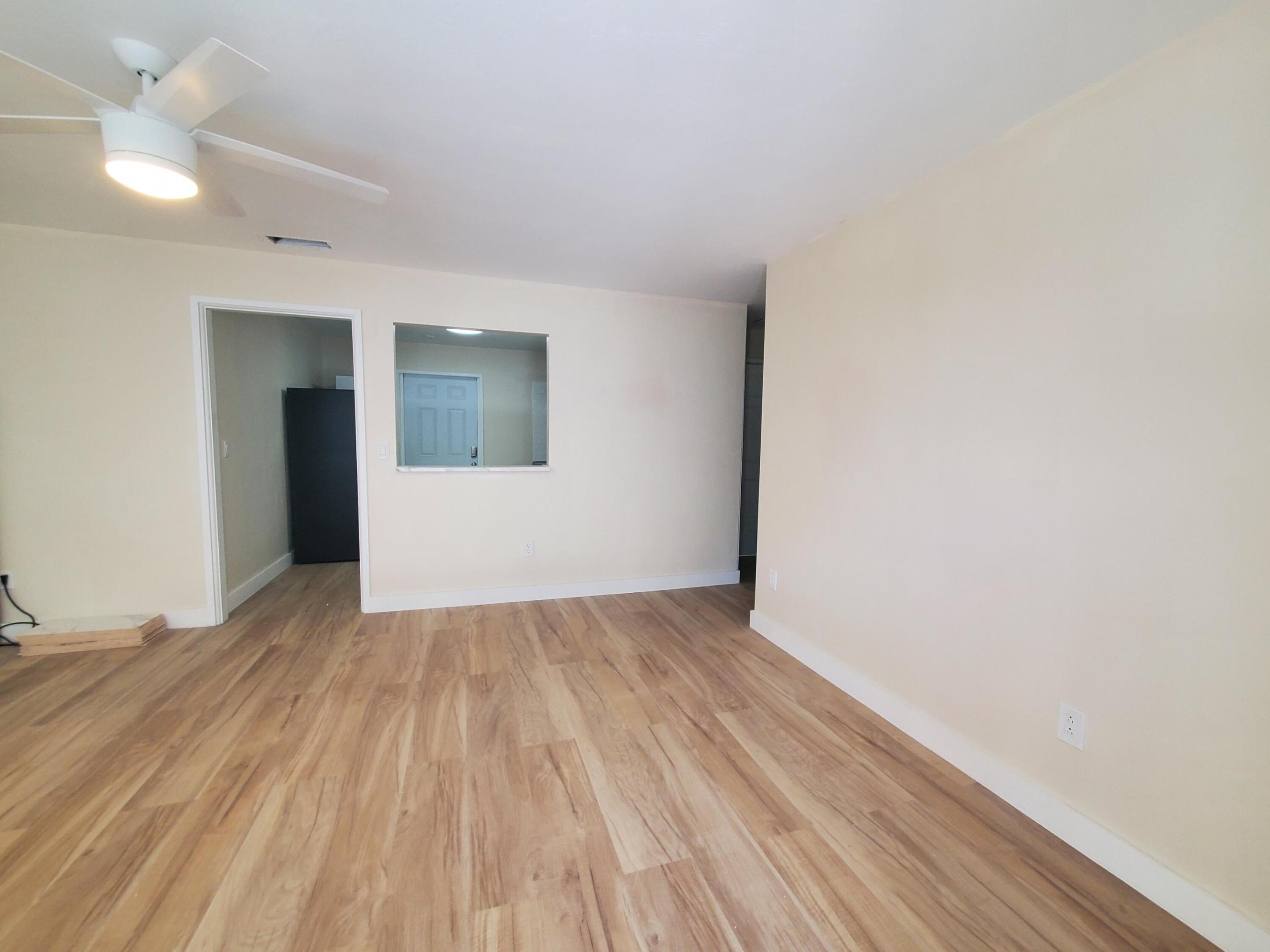 335 Hernando Street Property Photo 4