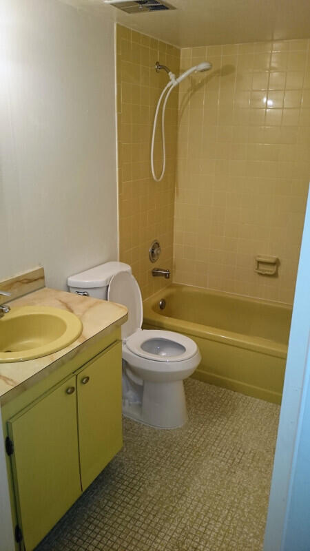 1060 Nw 80th Avenue 104 Property Photo 10