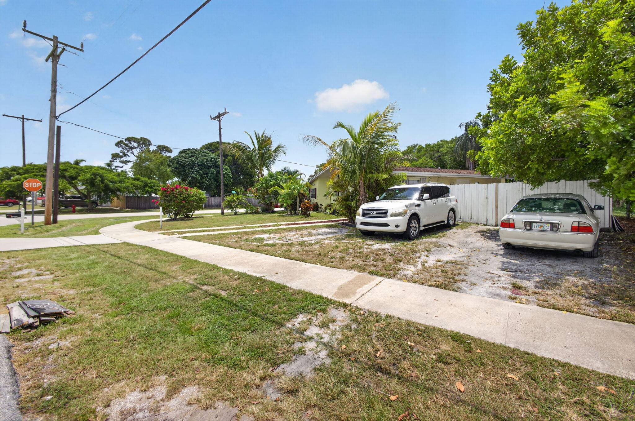 1220 Cherokee Street Property Photo 1