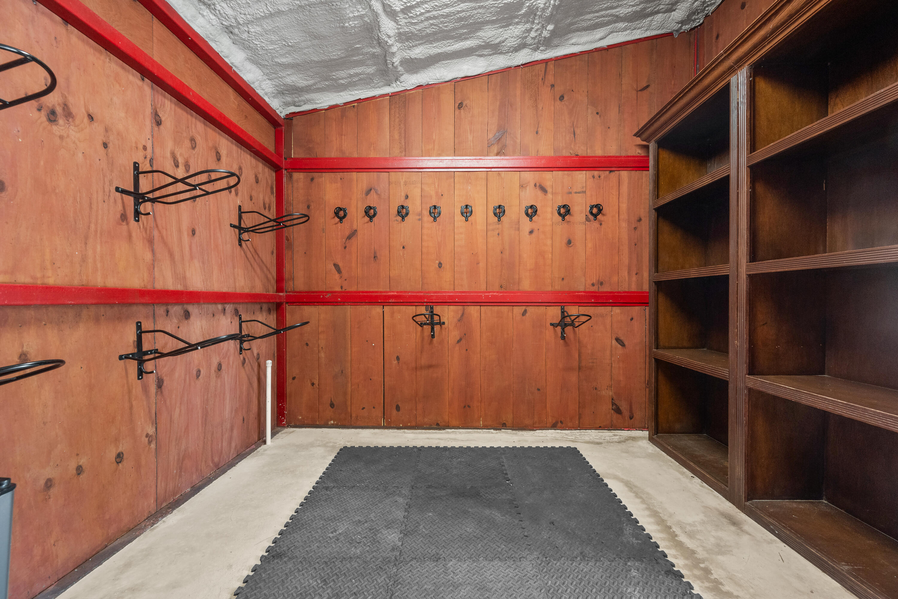 3570 B Road Property Photo 8