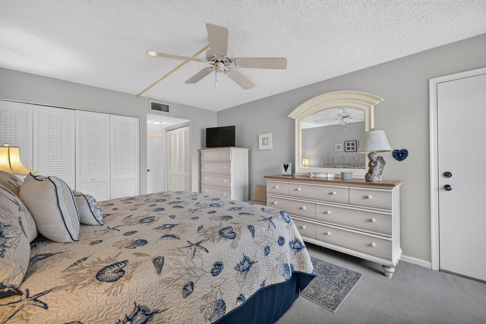 2400 S Ocean Drive 7414 Property Photo 13