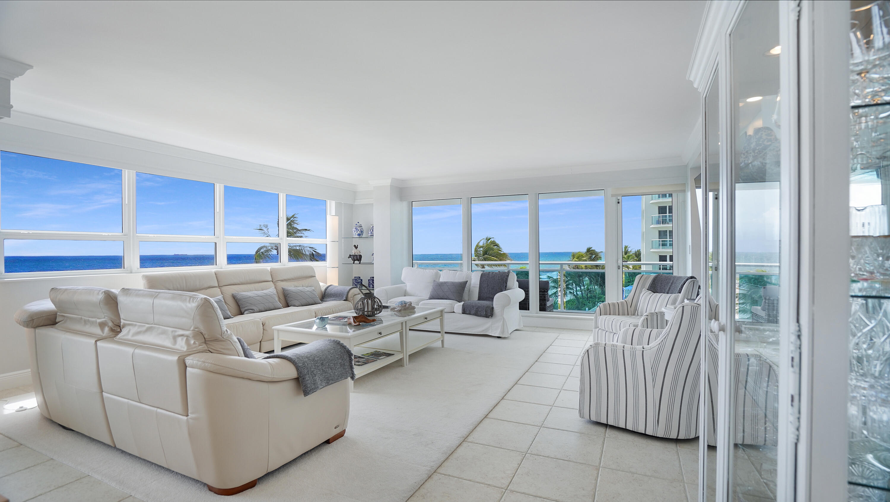 3430 Galt Ocean Drive 407 Property Photo 1