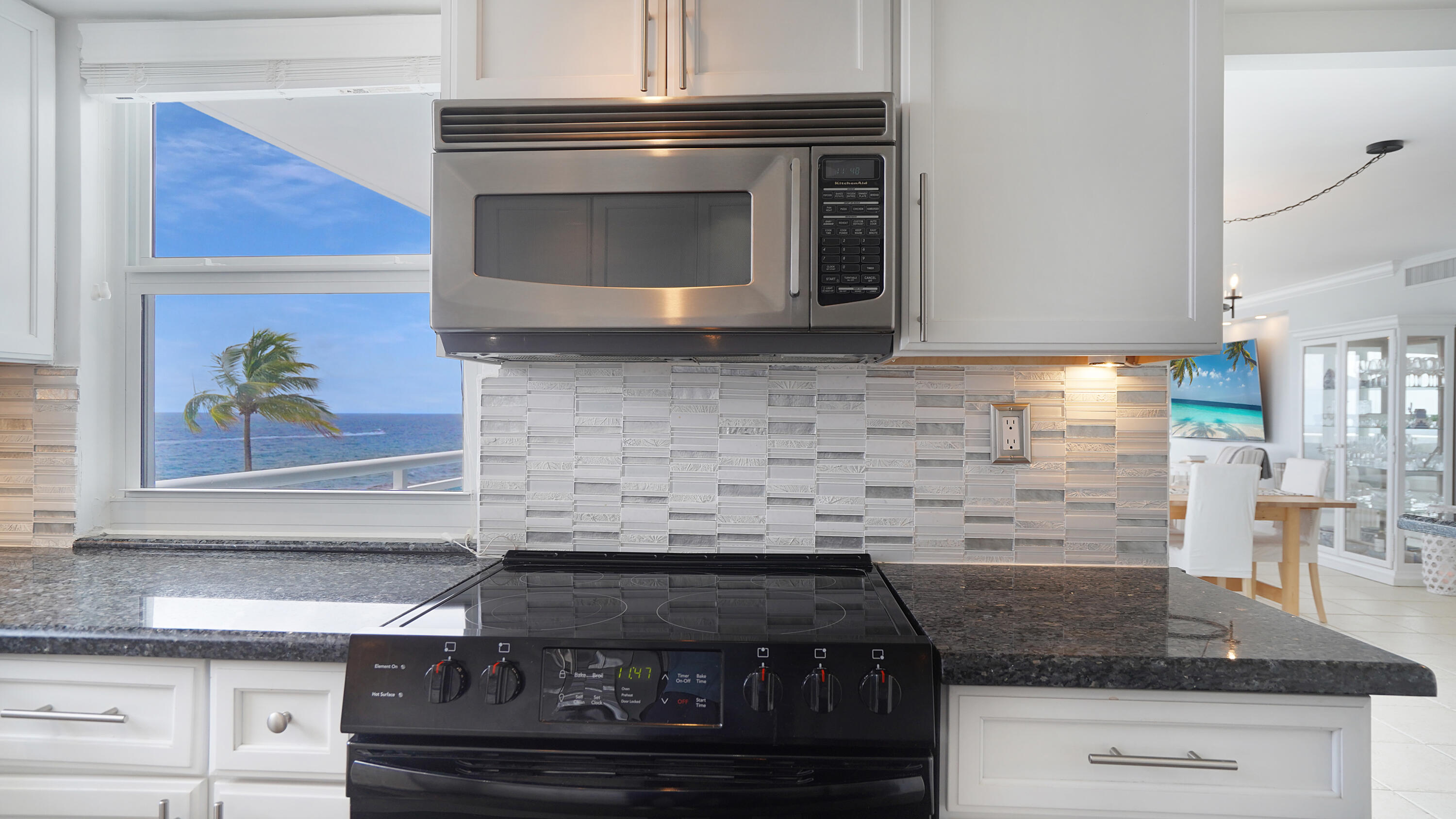 3430 Galt Ocean Drive 407 Property Photo 11