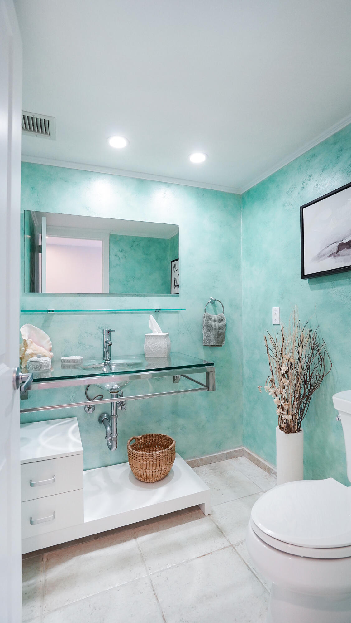3430 Galt Ocean Drive 407 Property Photo 20