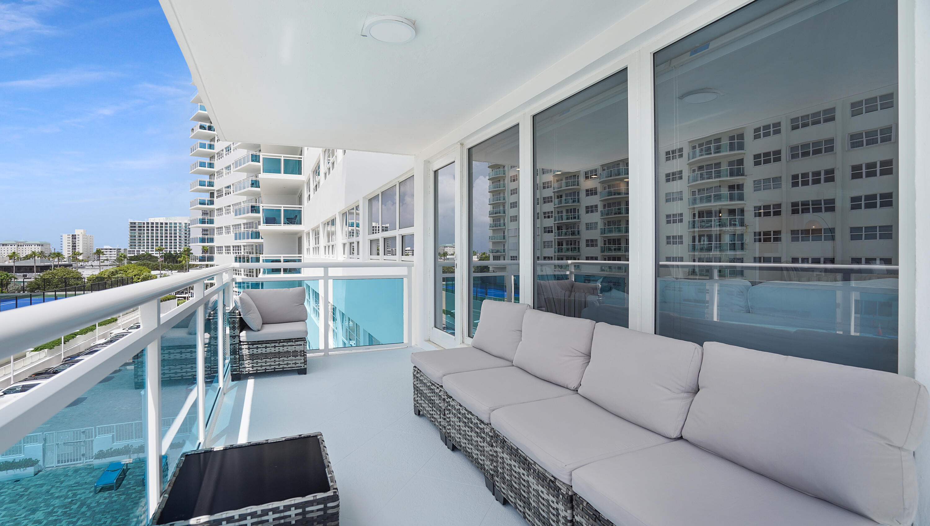 3430 Galt Ocean Drive 407 Property Photo 47