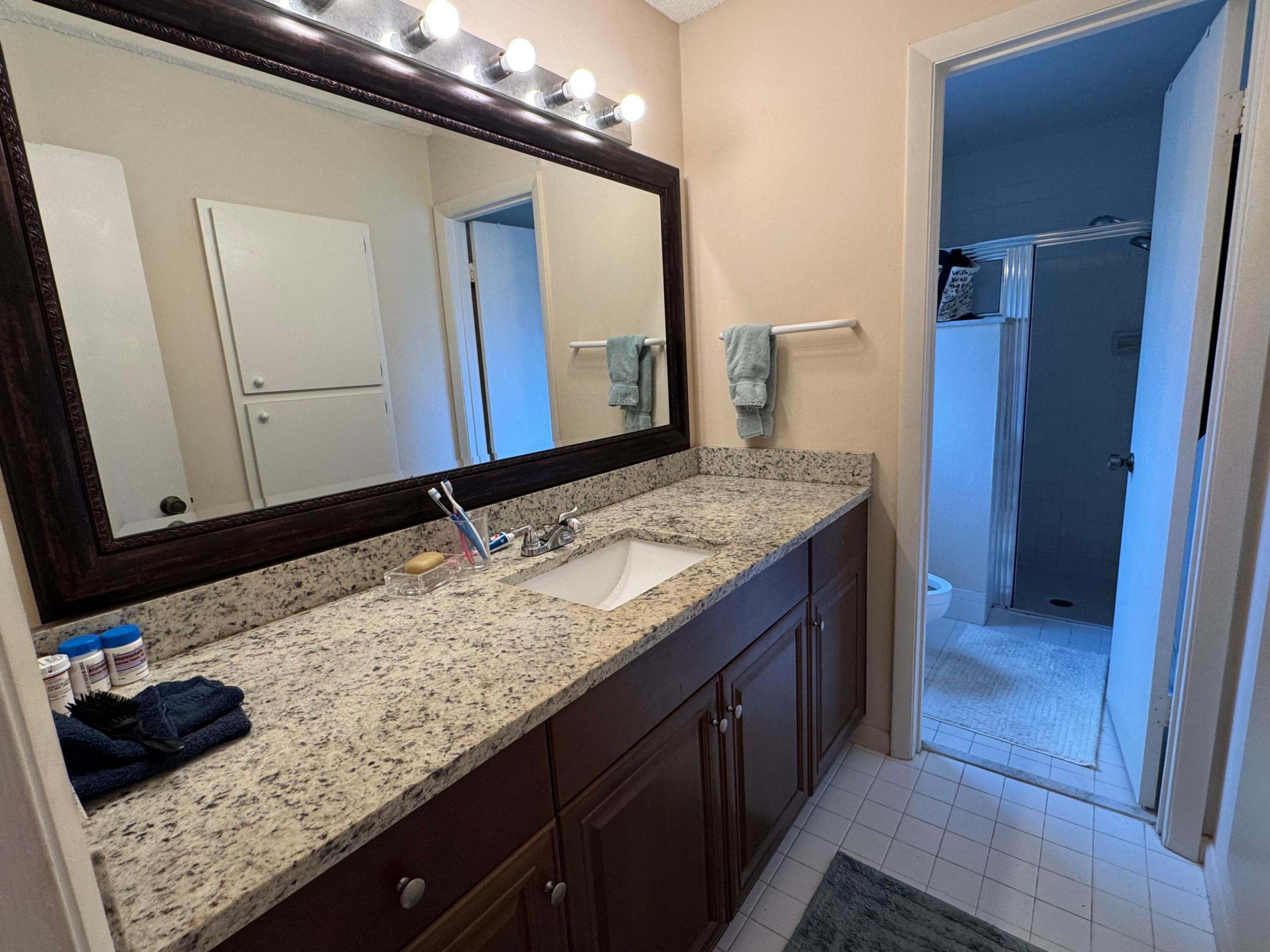 11894 Suellen Circle Property Photo 13