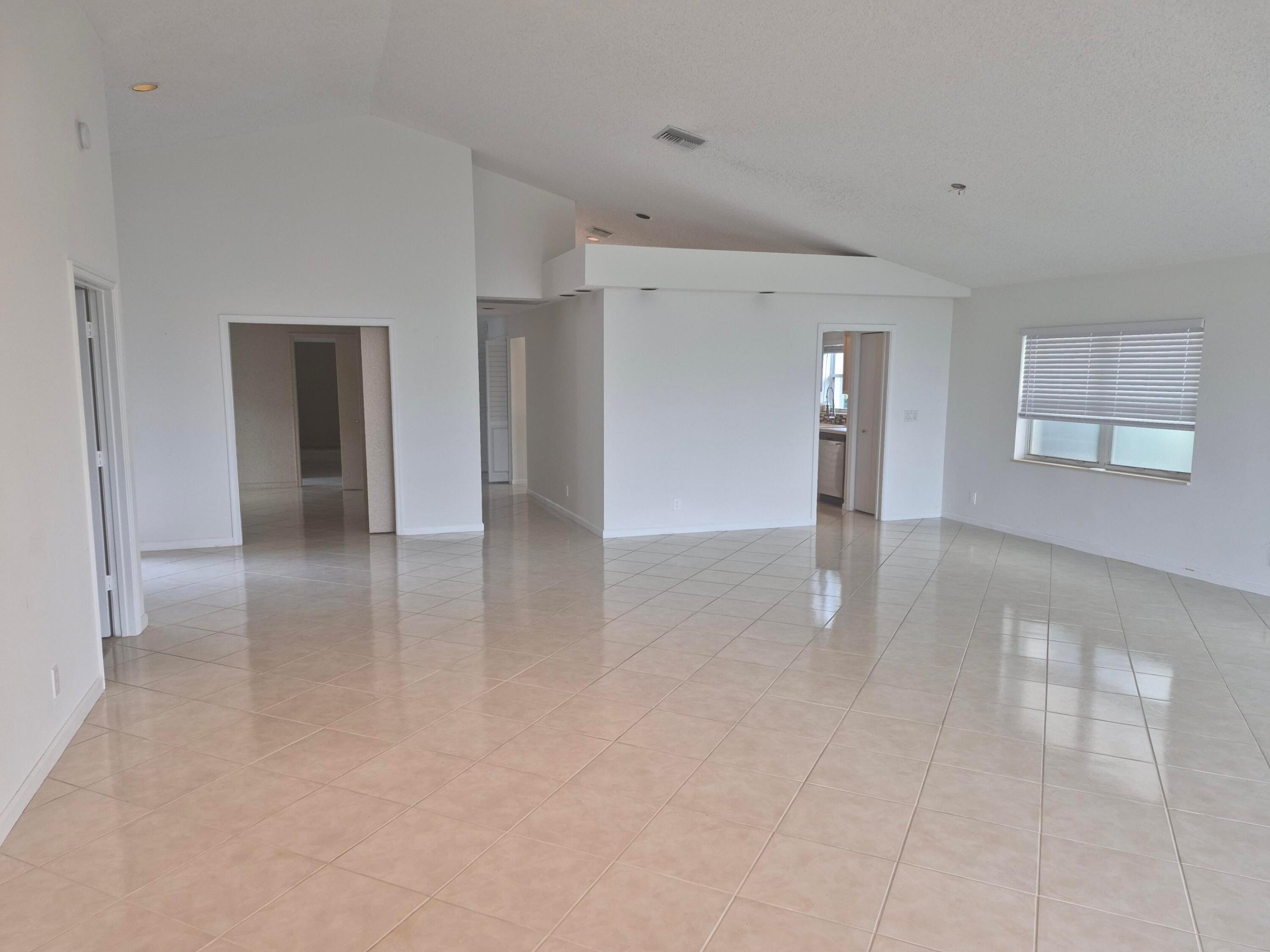 11750 Ripple Road Property Photo 6