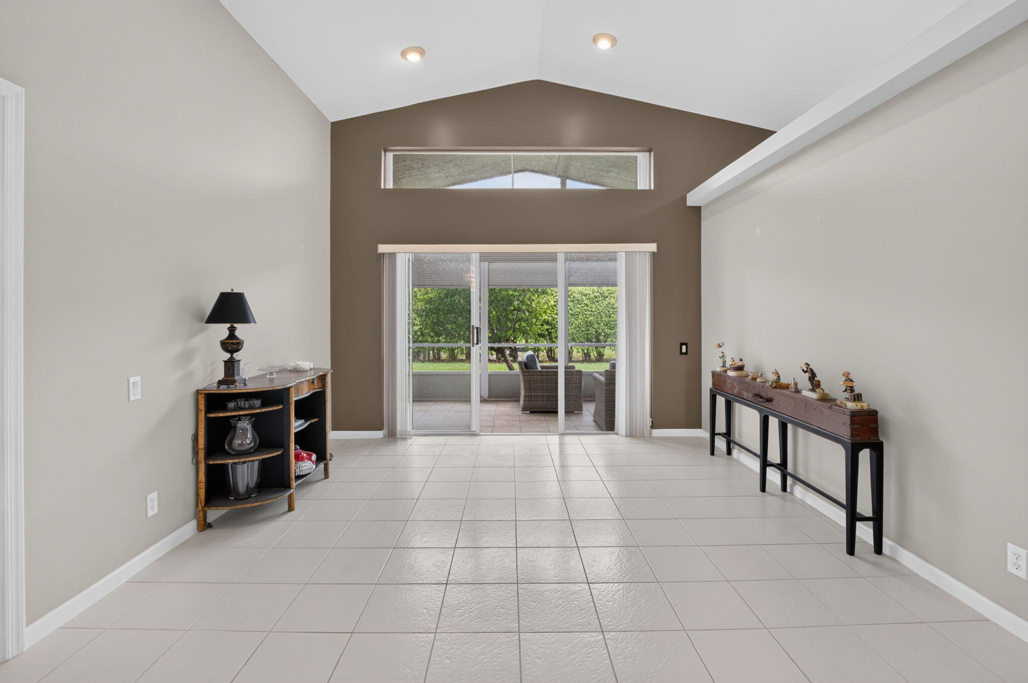 B26059612 Property Photo 9