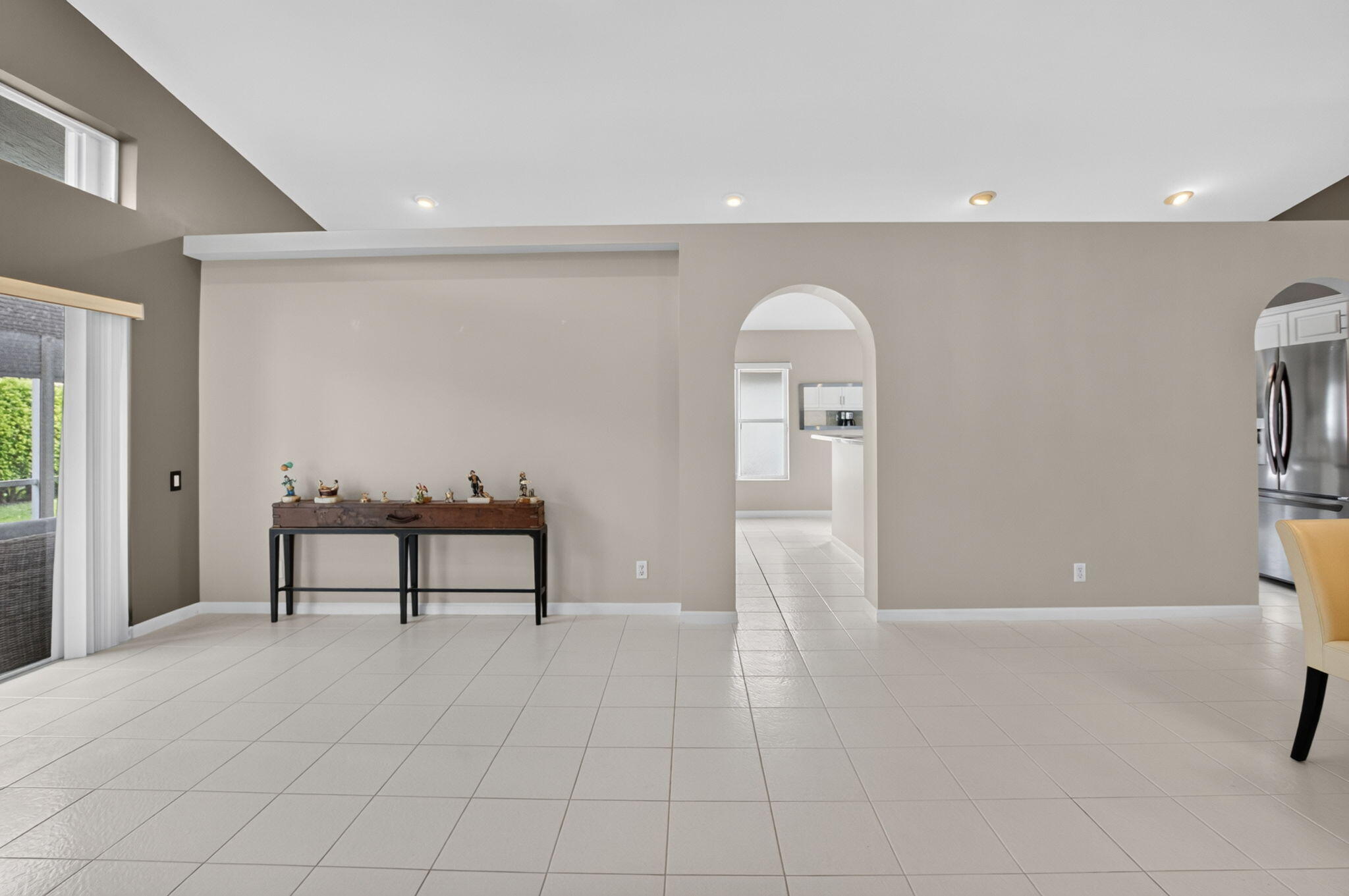B26059612 Property Photo 11