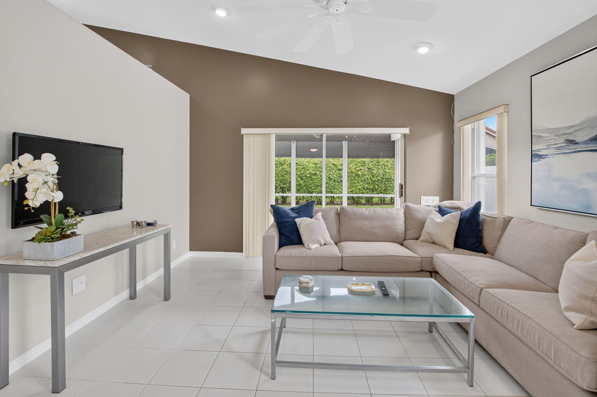B26059612 Property Photo 15