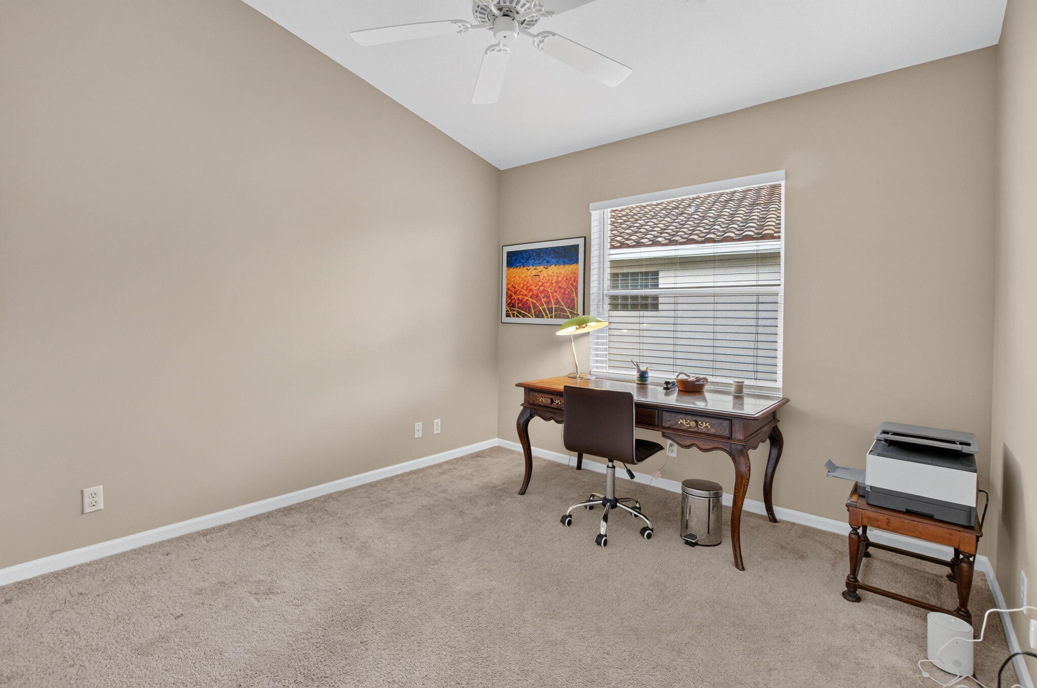 B26059612 Property Photo 31