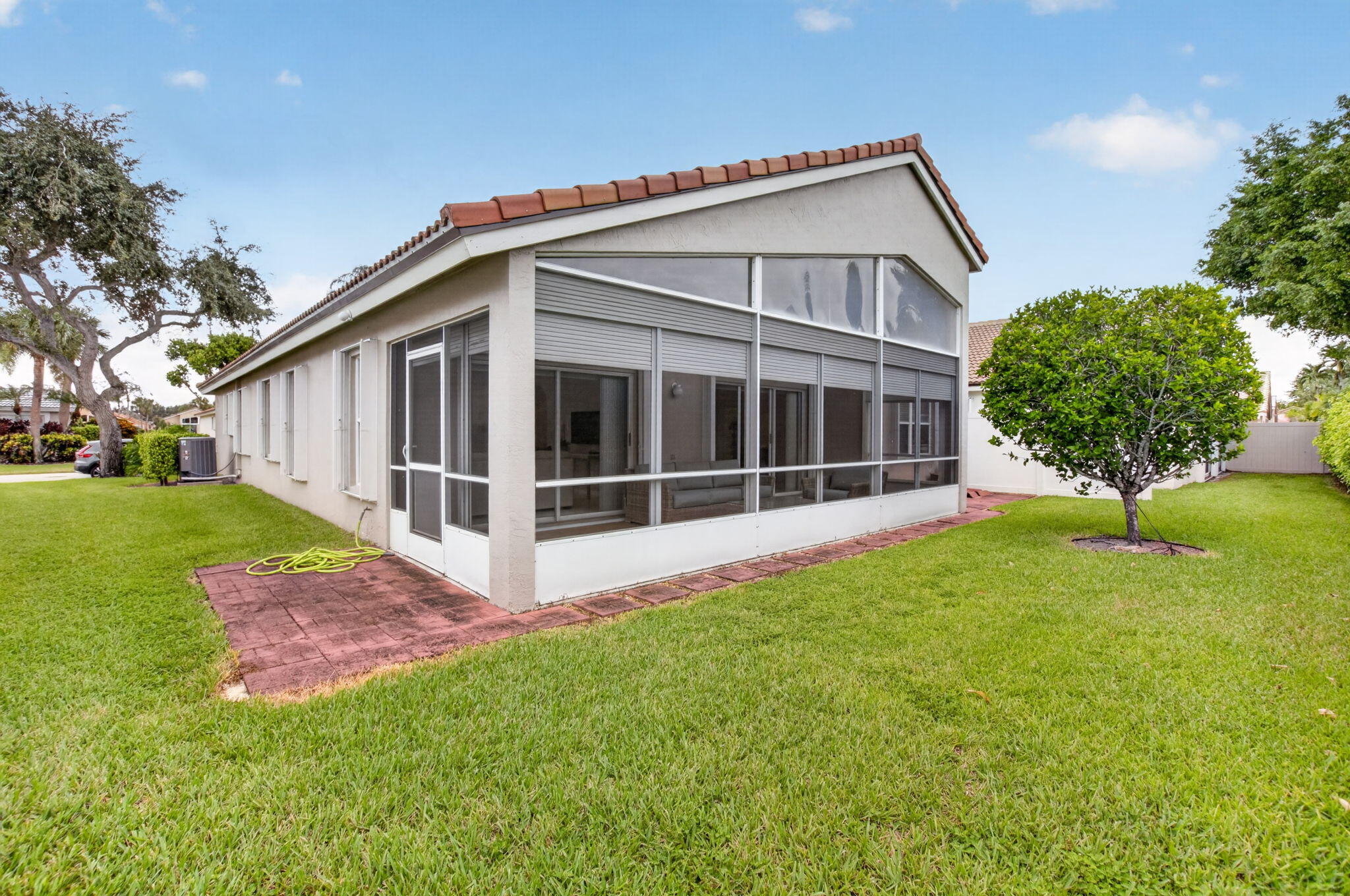 B26059612 Property Photo 42