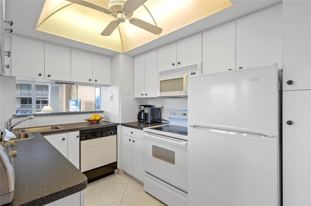 4010 Galt Ocean Drive 312 Property Photo 4