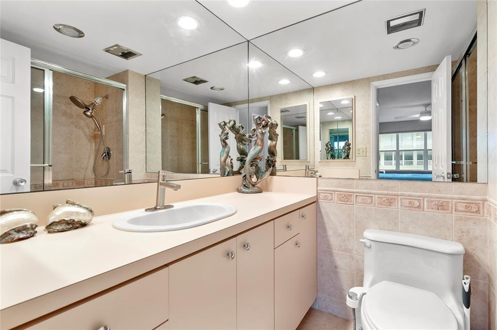 4010 Galt Ocean Drive 312 Property Photo 20
