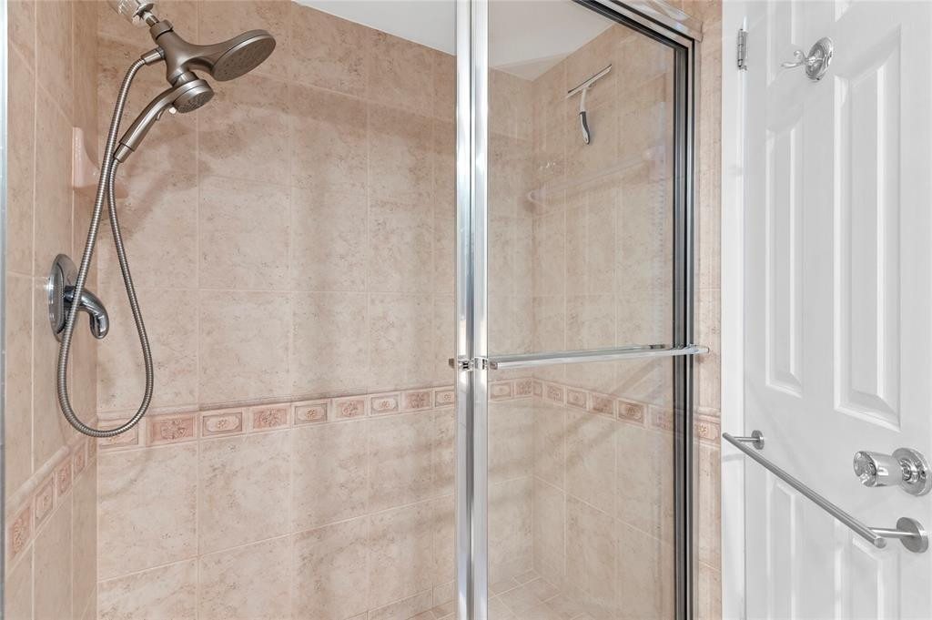 4010 Galt Ocean Drive 312 Property Photo 21