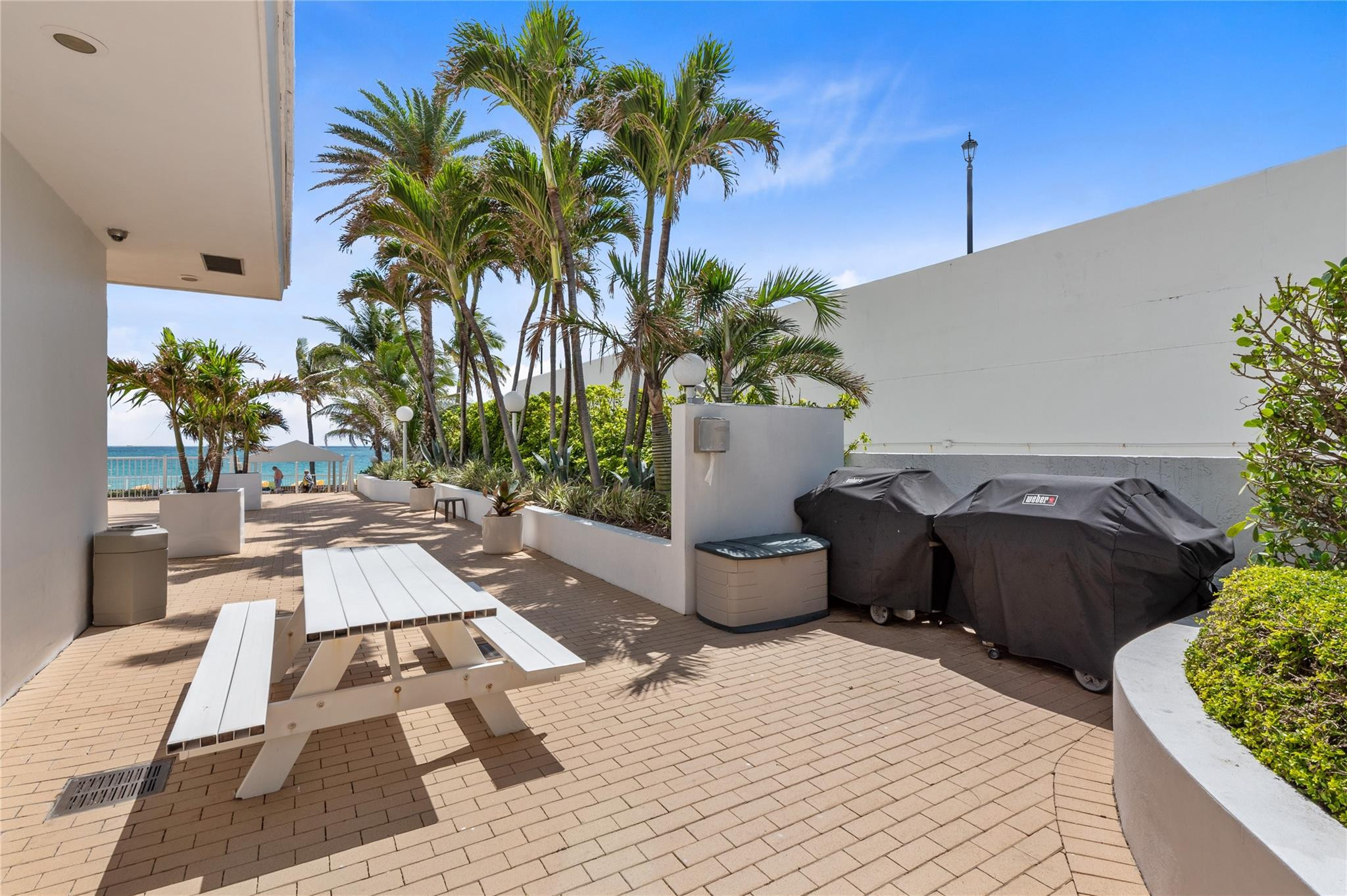 4010 Galt Ocean Drive 312 Property Photo 27