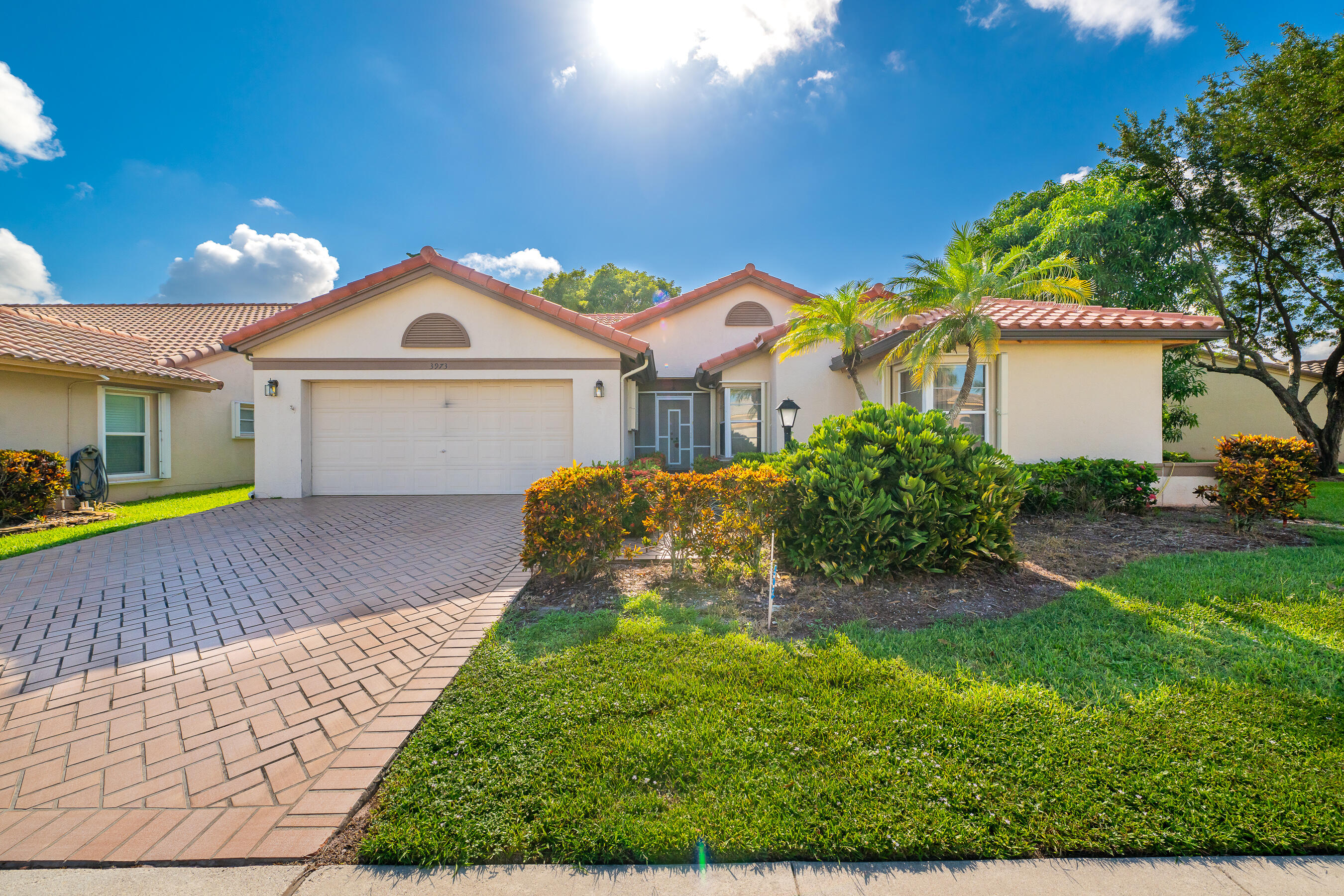 3973 SUMMER CHASE Court
