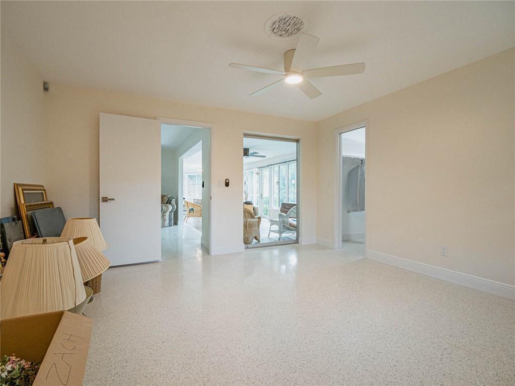 626 Honeysuckle Lane Property Photo 15