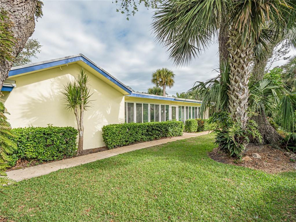 626 Honeysuckle Lane Property Photo 19