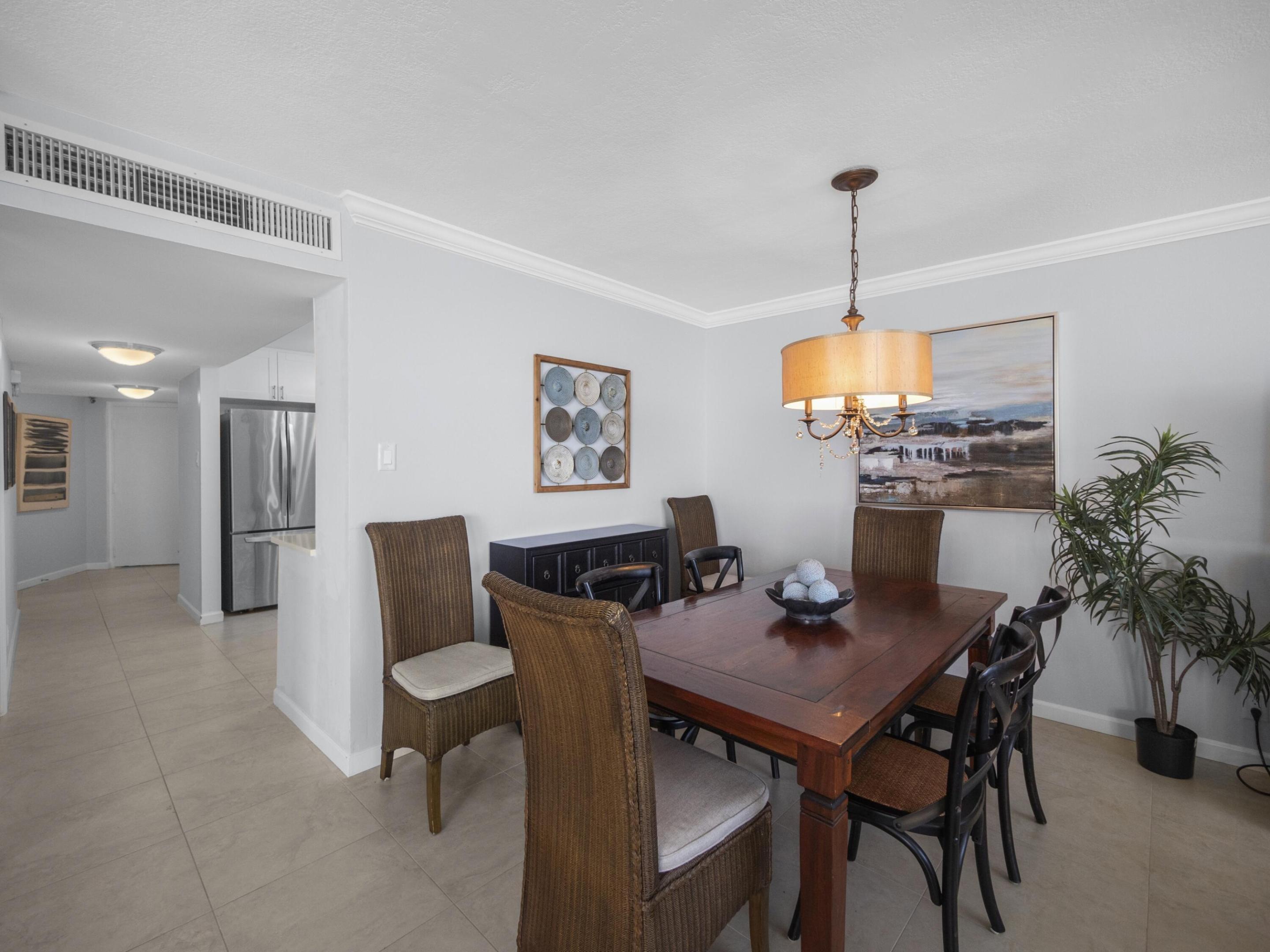 5420 N Ocean Drive 502 Property Photo 10
