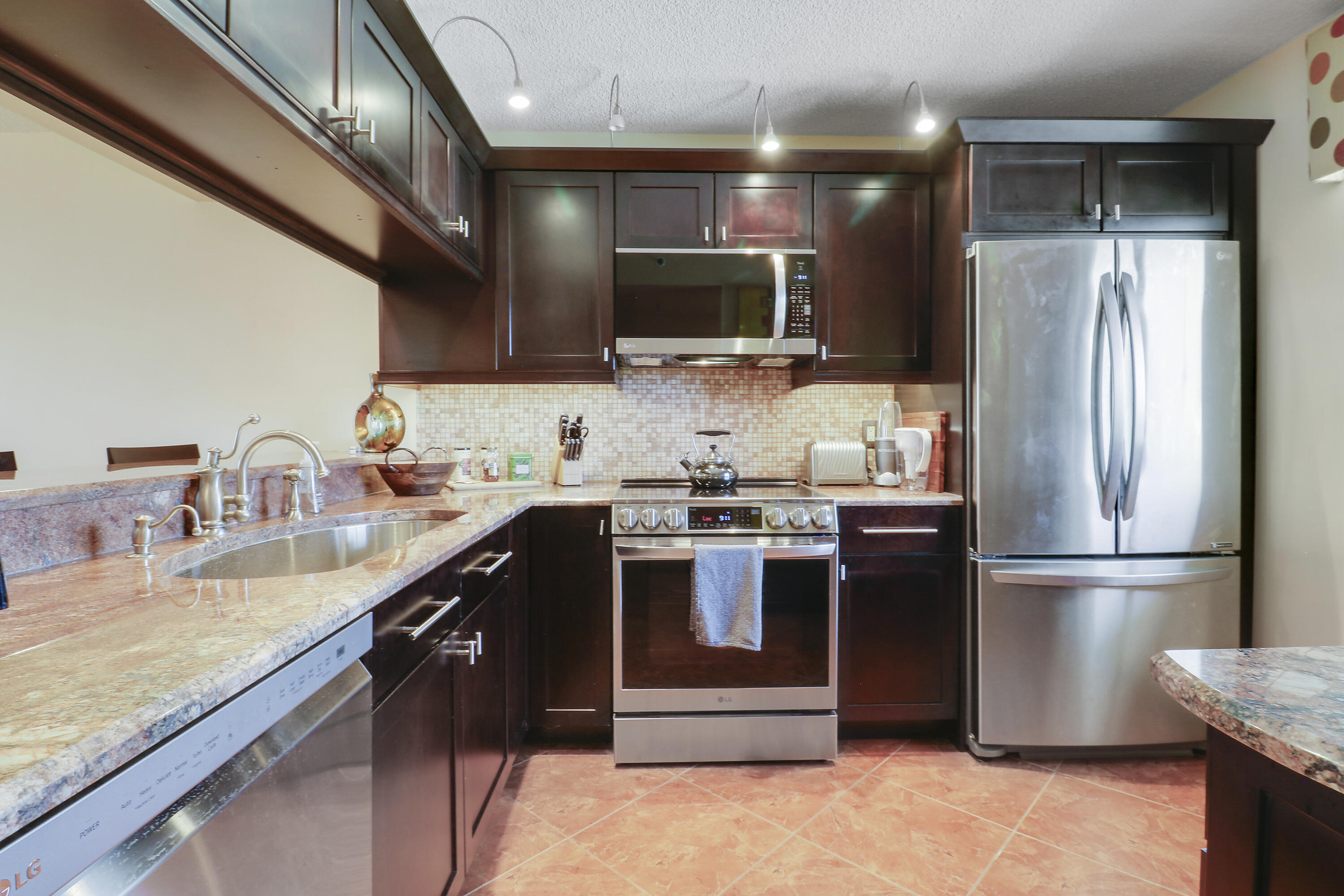 601 S Seas Drive 503 Property Photo 17