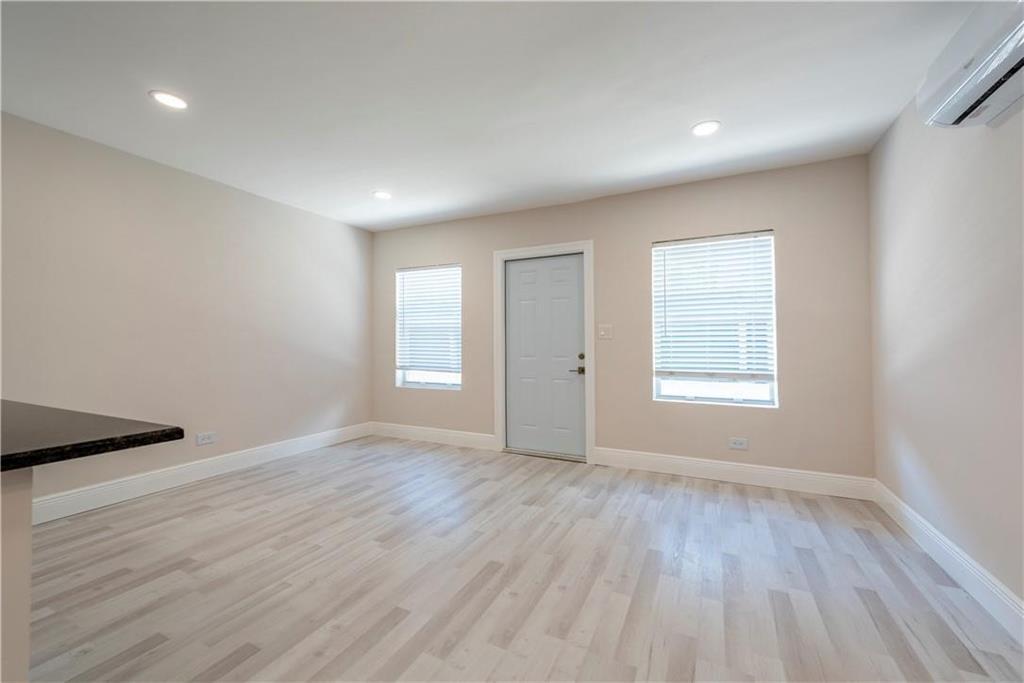 628 Ne 8th Avenue 4 Property Photo 7